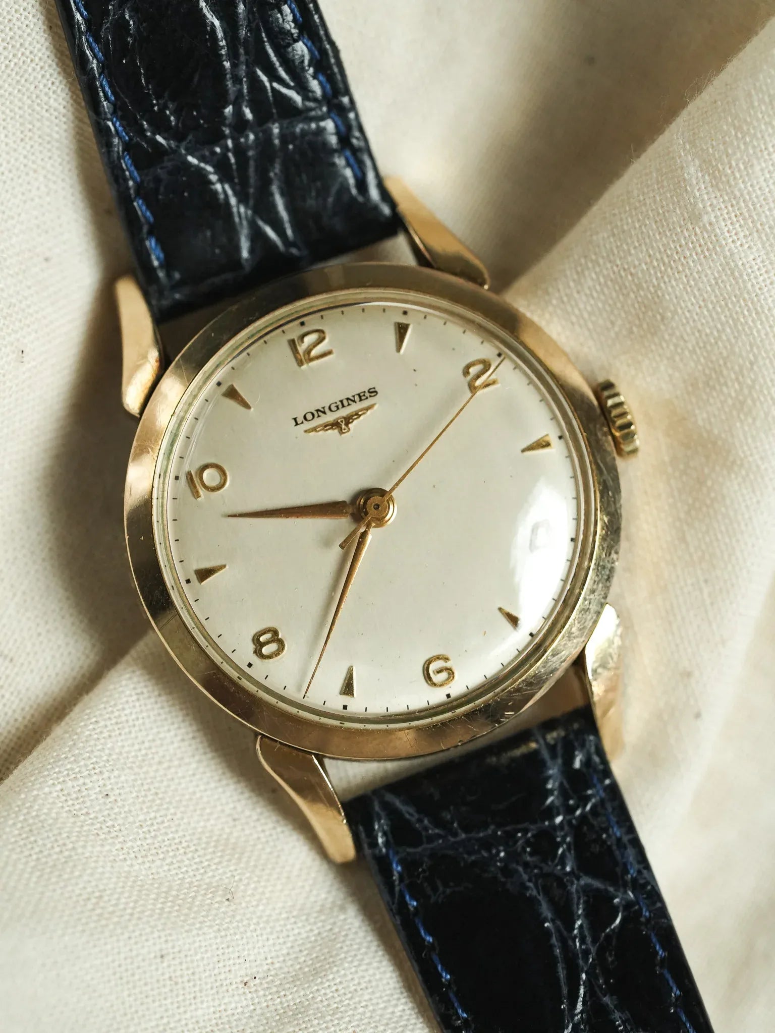 Longines - 8418 Cornes Gouttes d'eau plaqué or index - 1960s - Atelier Victor