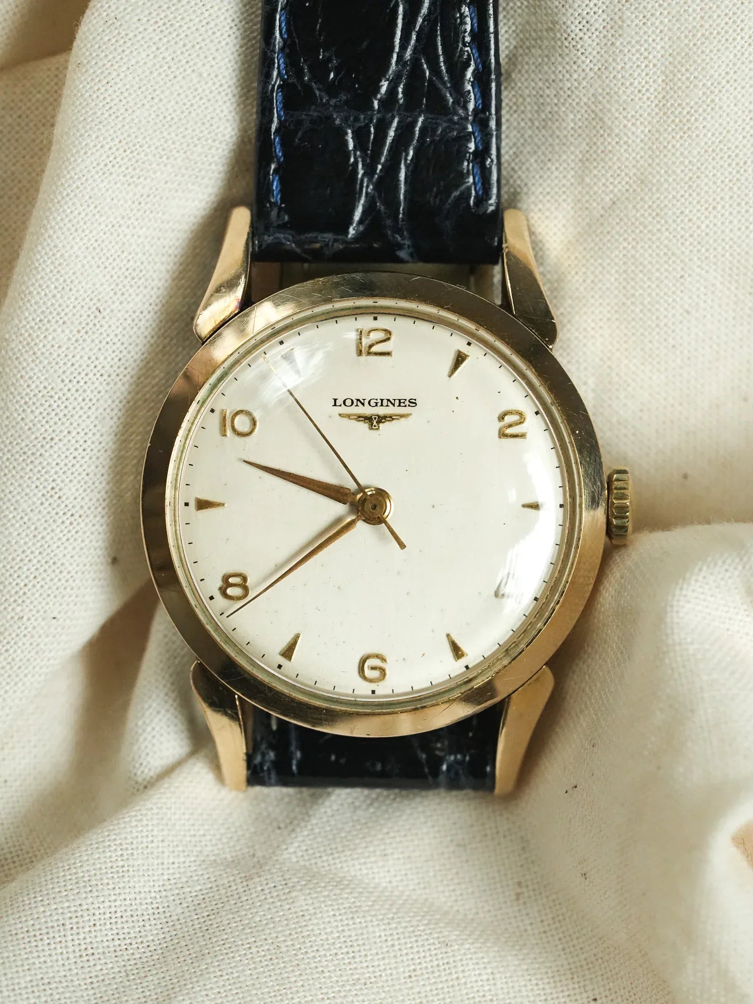 Longines - 8418 Cornes Gouttes d'eau plaqué or index - 1960s - Atelier Victor - Vintage Shop