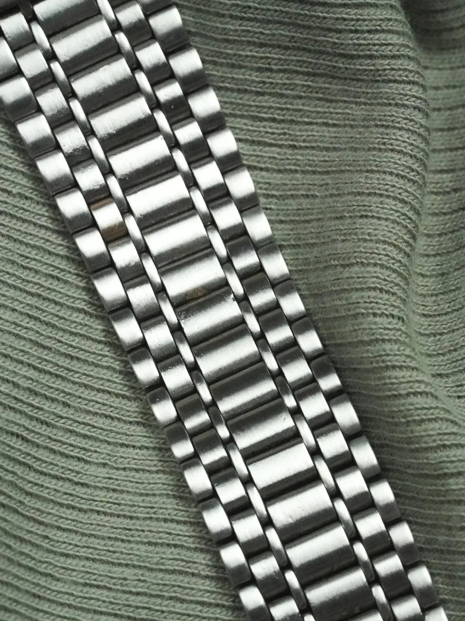 Longines - Bracelet Acier Maille Lunette Or - Papier - 1991 - Atelier Victor