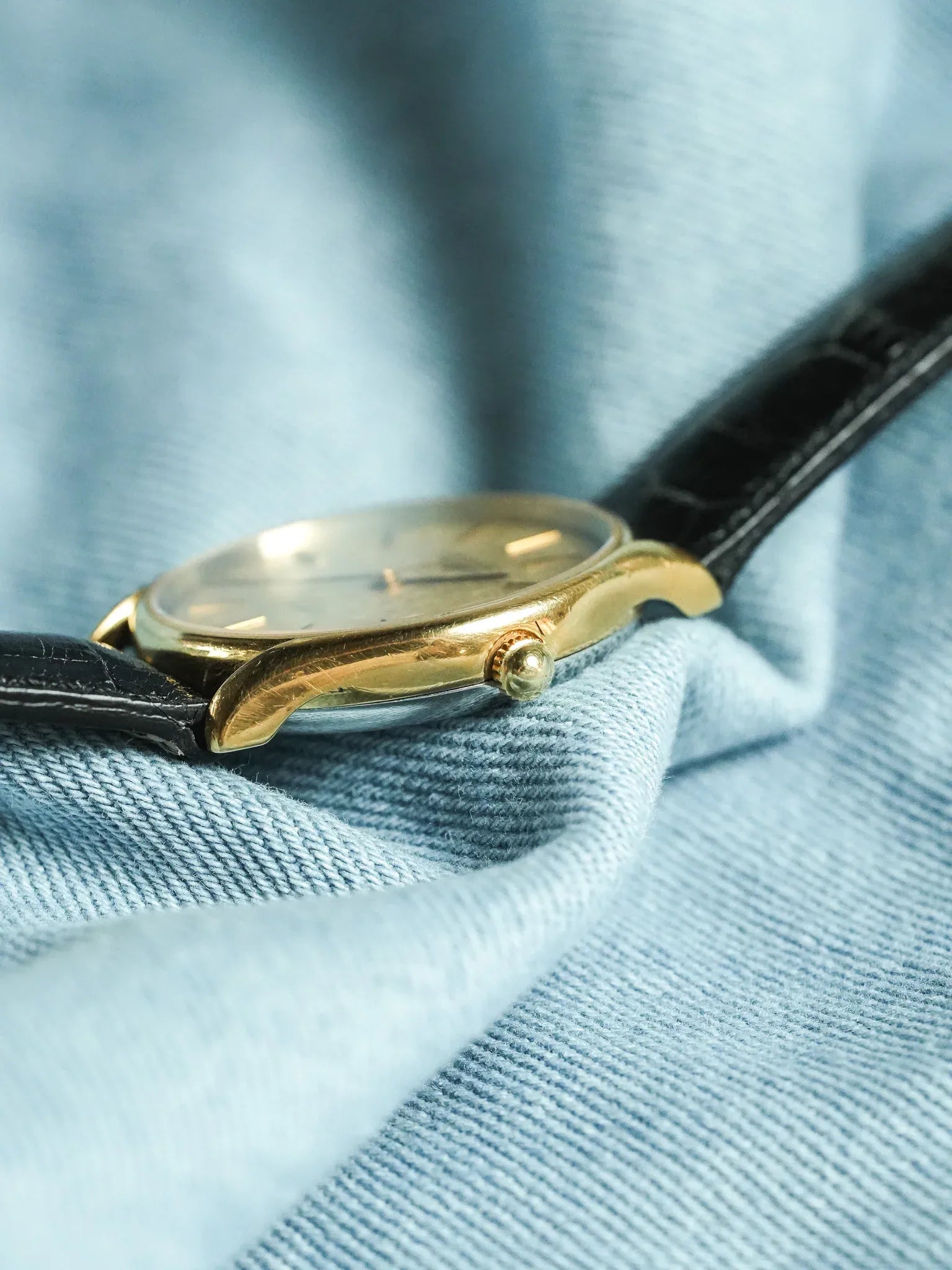 Longines - Cadran lin date plaqué or index onyx - 1980s - Atelier Victor