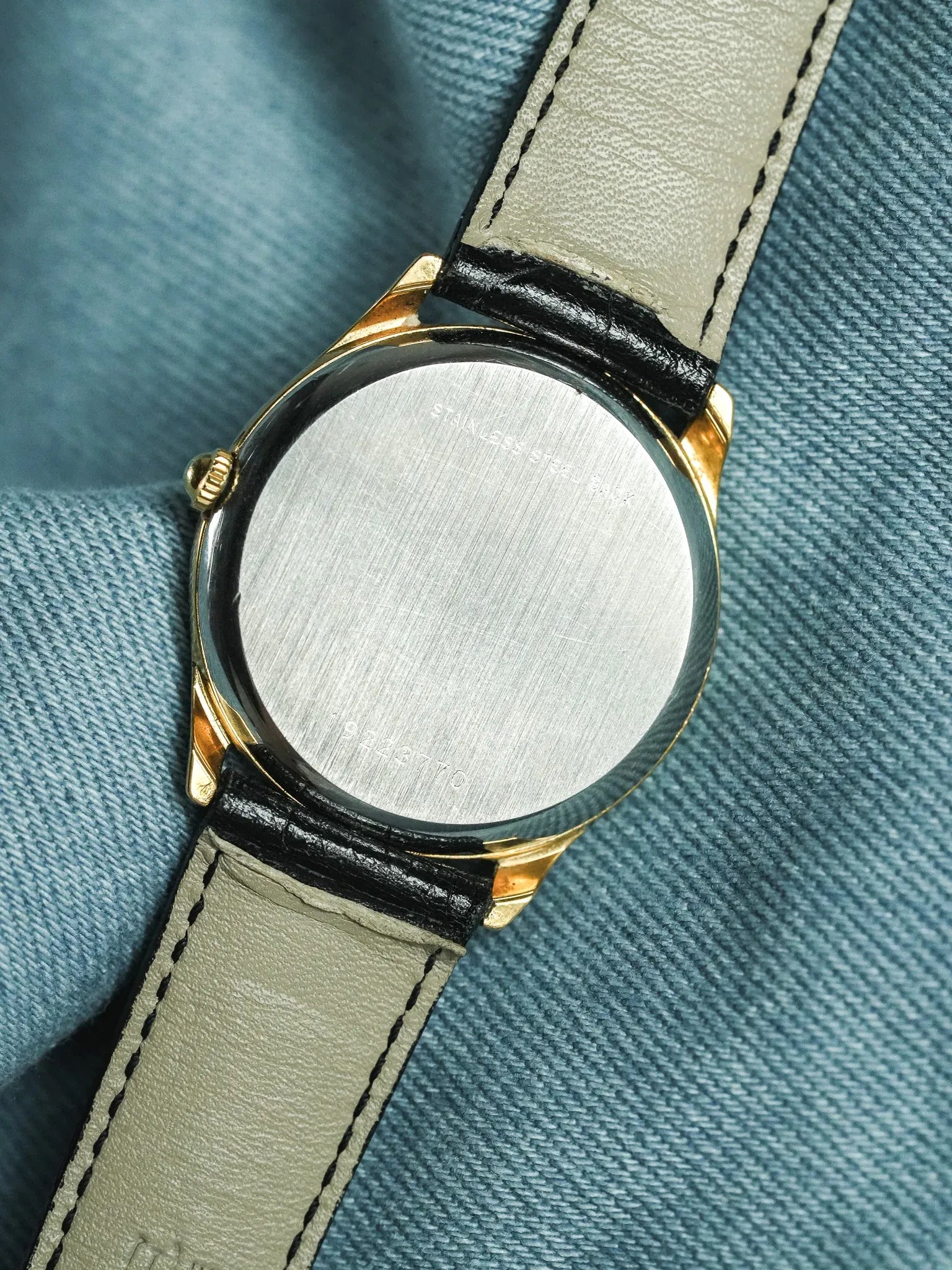 Longines - Cadran lin date plaqué or index onyx - 1980s - Atelier Victor