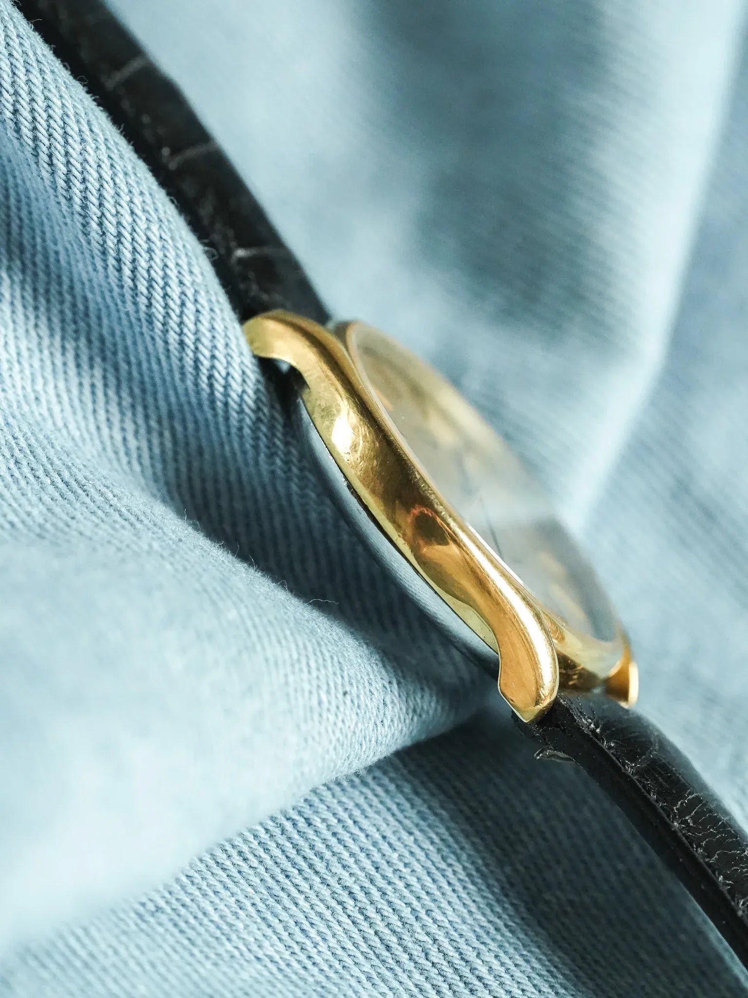 Longines - Cadran lin date plaqué or index onyx - 1980s - Atelier Victor