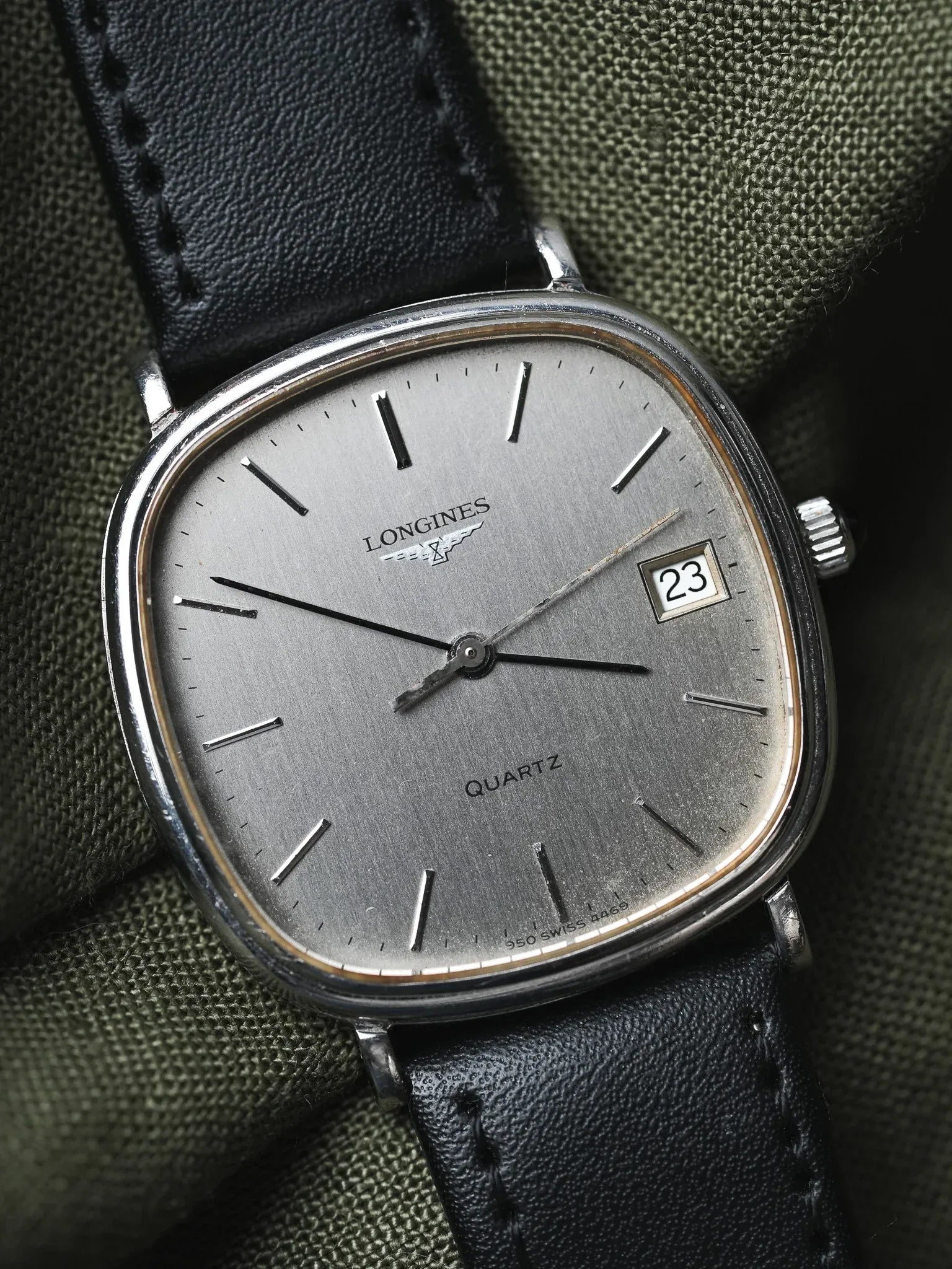 Longines - Cadran TV Acier Patiné date - 1980s - Atelier Victor - Vintage Shop