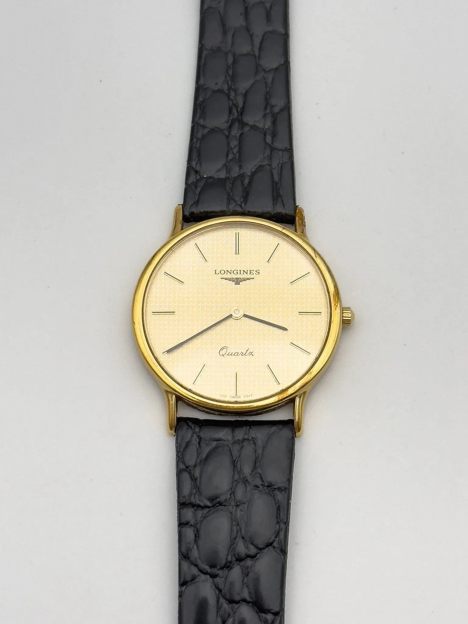 Longines - Clous de Paris Circle Gold - 1980s - Atelier Victor Paris - Vintage Watch Shop Dubai