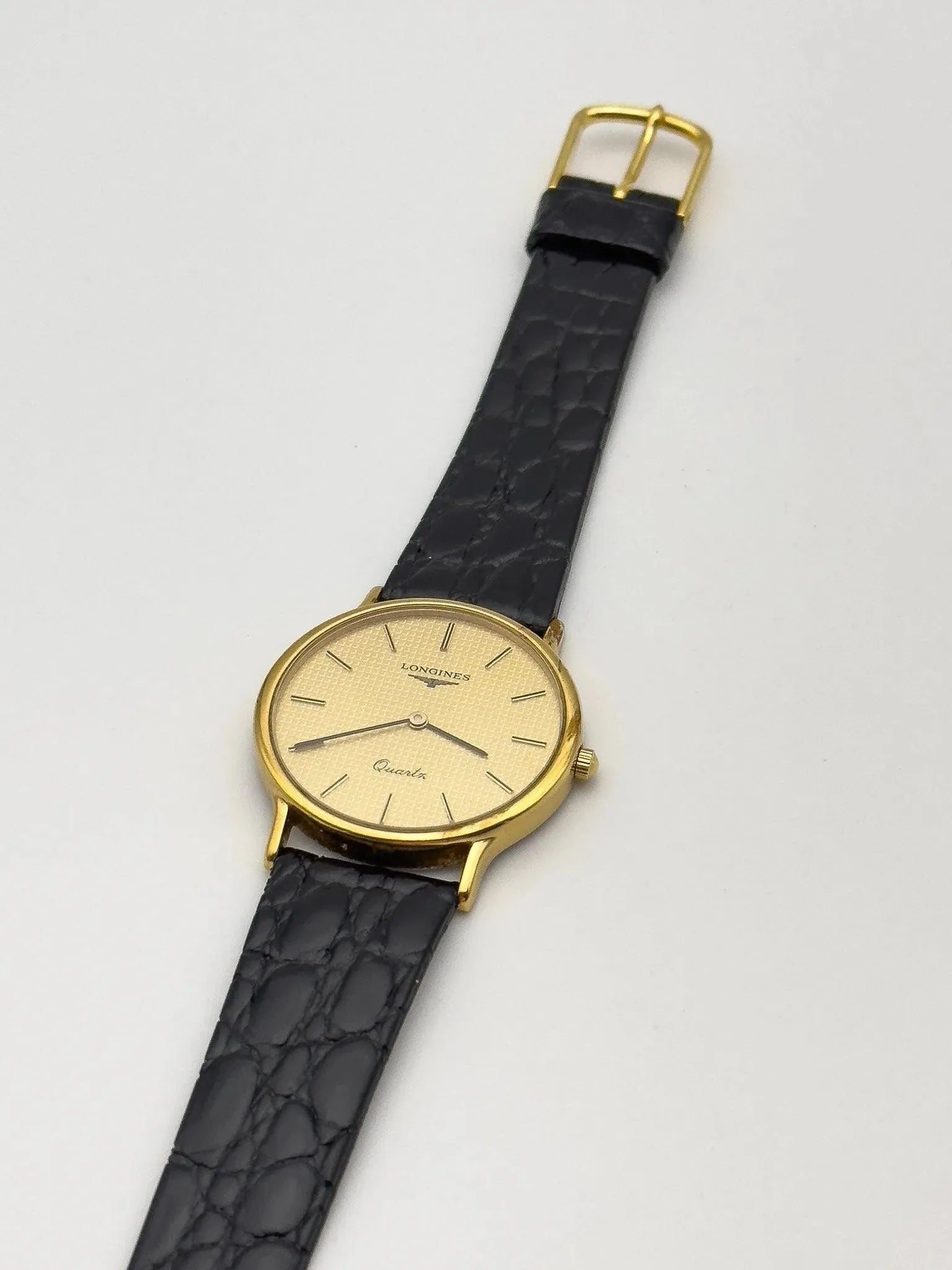 Longines - Clous de Paris Circle Gold - 1980s - Atelier Victor Paris - Vintage Watch Shop Dubai