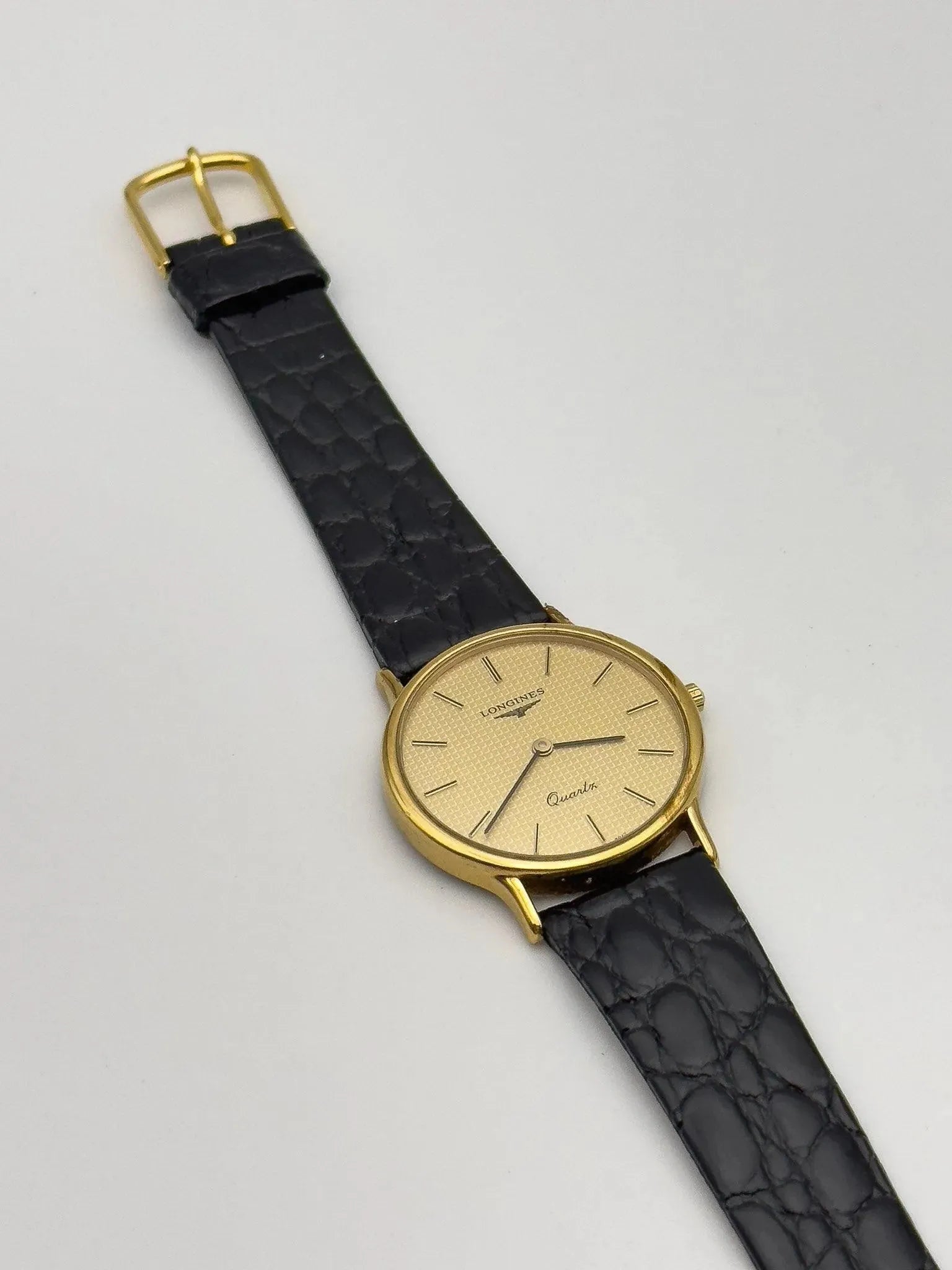 Longines - Clous de Paris Circle Gold - 1980s - Atelier Victor Paris - Vintage Watch Shop Dubai
