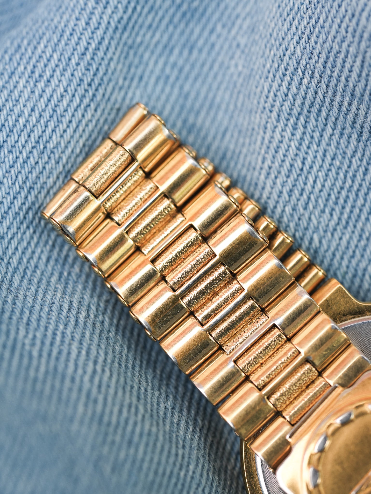Longines - Conquest date Plaqué or - 1990s - Atelier Victor - Vintage Shop