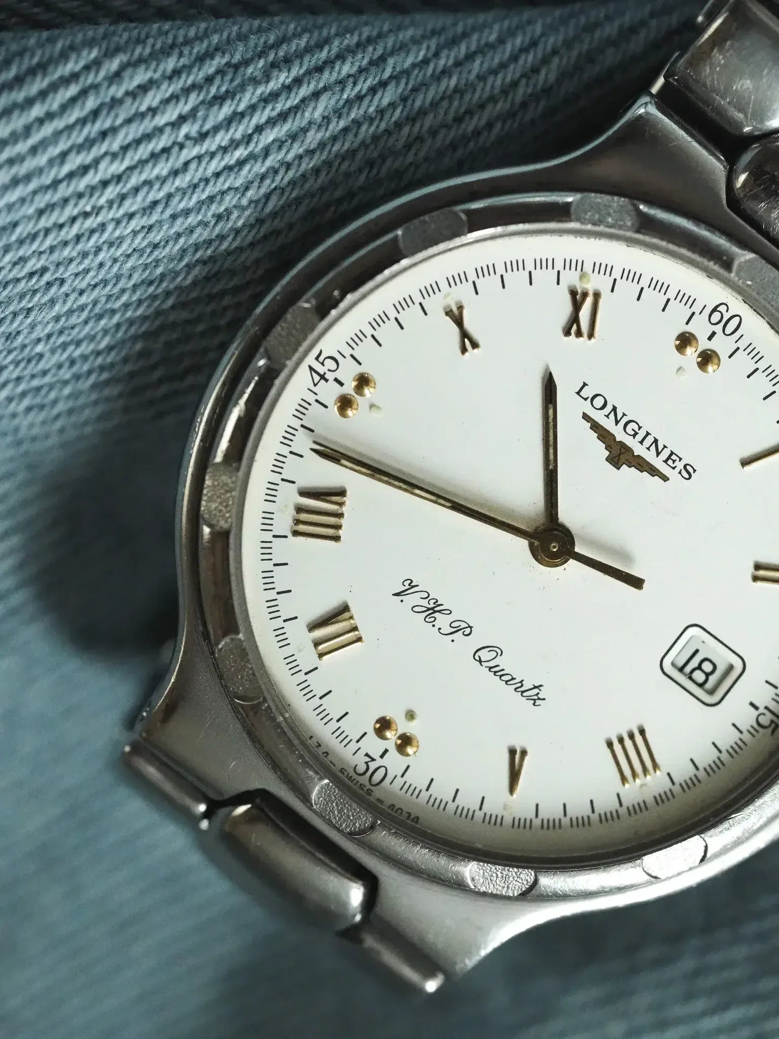 Longines - Conquest V.H.P Acier Date Blanc Index Or - 1990s - Atelier Victor