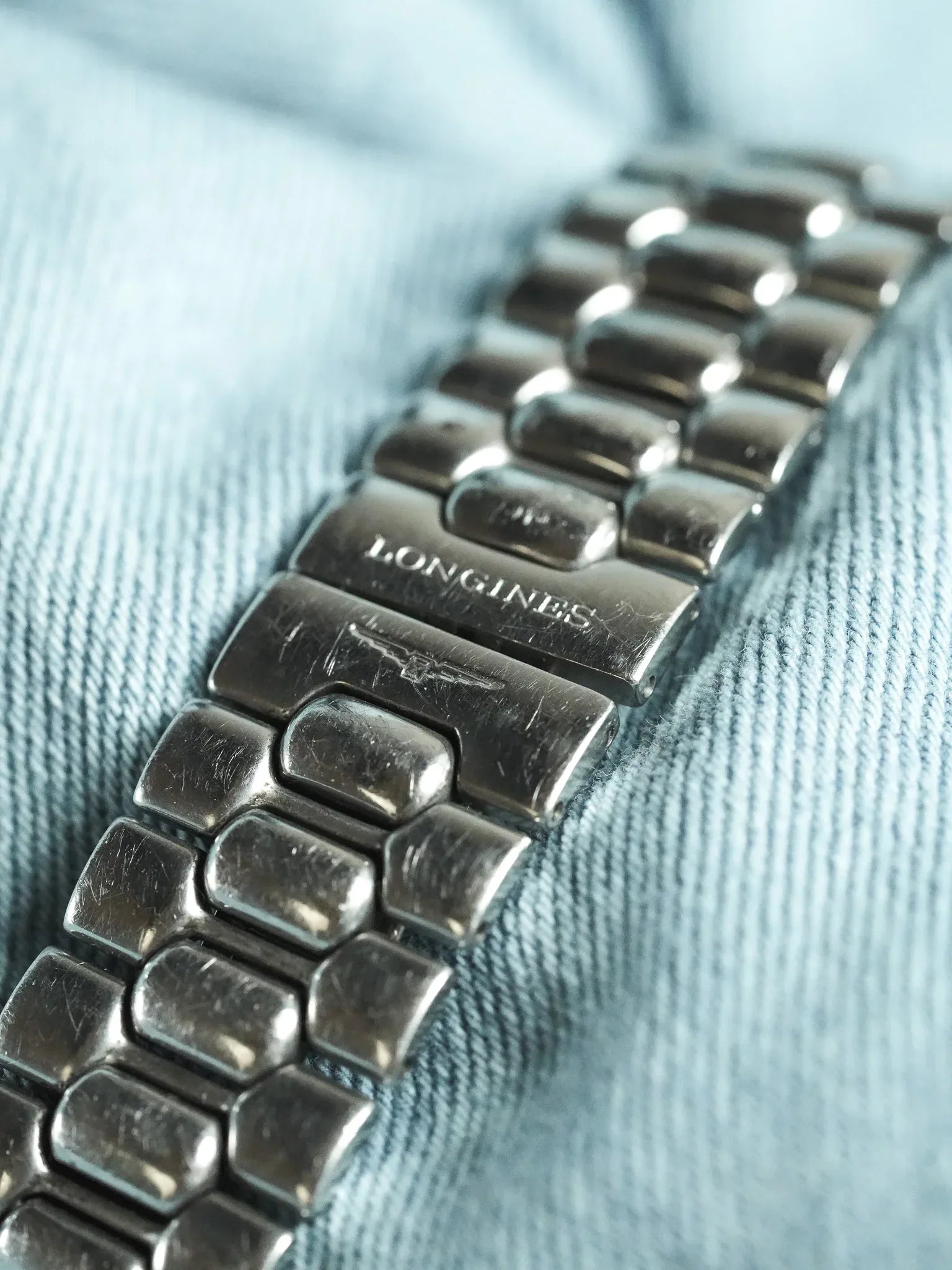 Longines - Conquest V.H.P Acier Date Blanc Index Or - 1990s - Atelier Victor