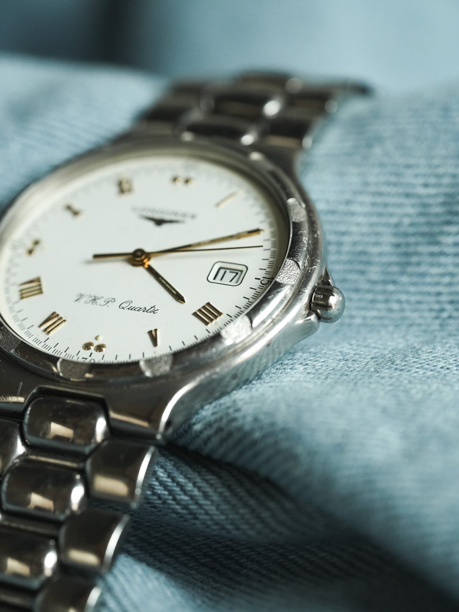Longines - Conquest V.H.P Acier Date Blanc Index Or - 1990s - Atelier Victor - Vintage Shop