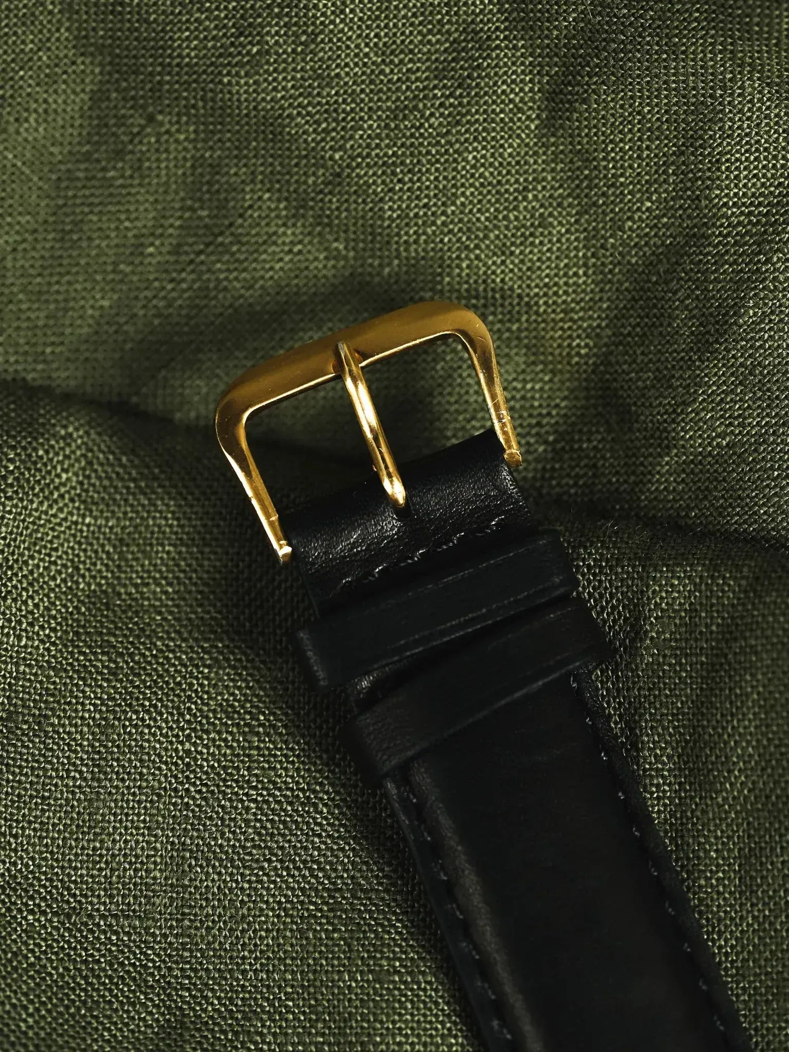 Longines - Cornes Centrales Or Cabochon Noir - 1980s - Atelier Victor