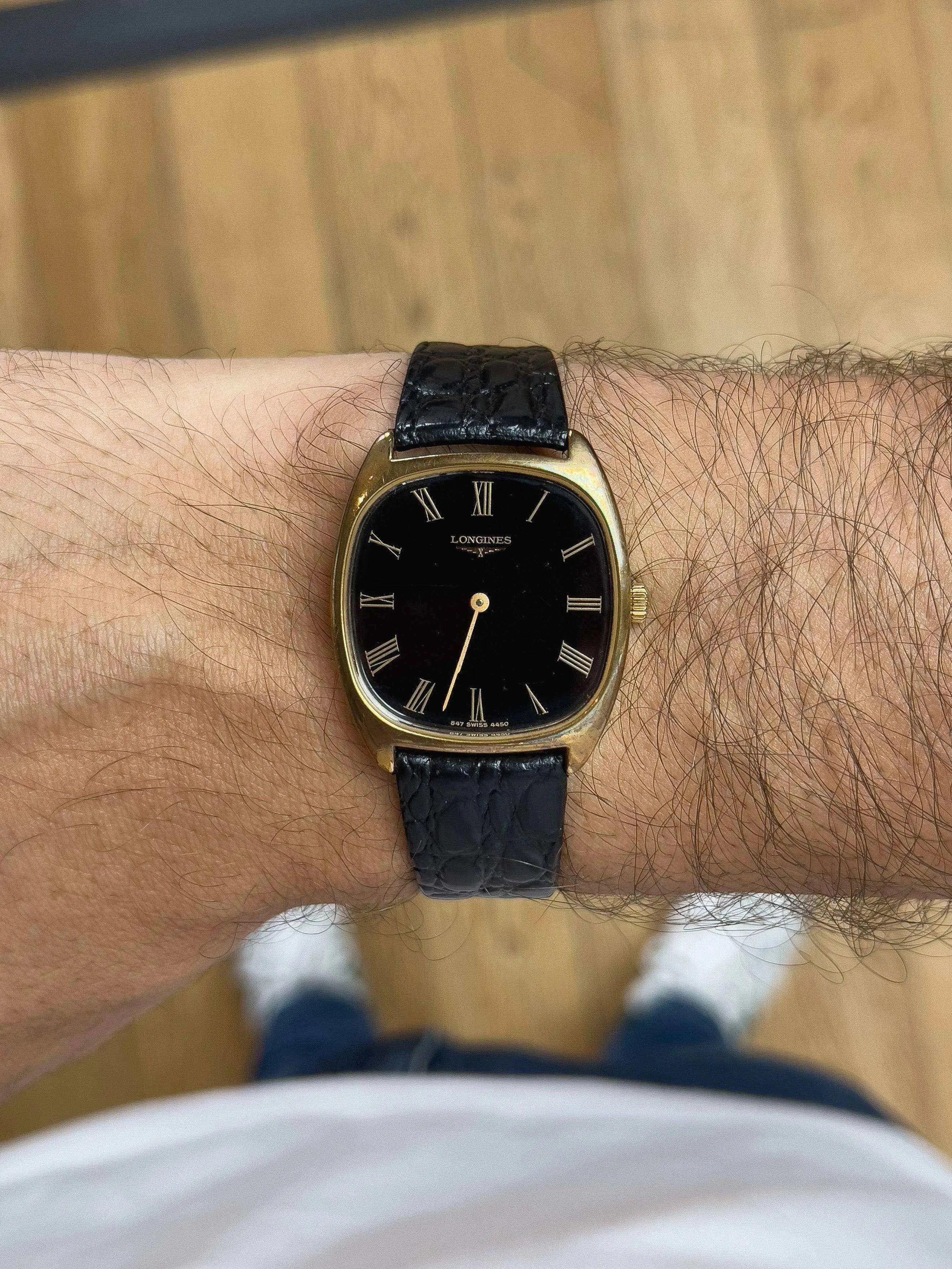 Longines - Dark Dial Romain - 1978 - Atelier Victor Paris - Vintage Watch Shop Dubai