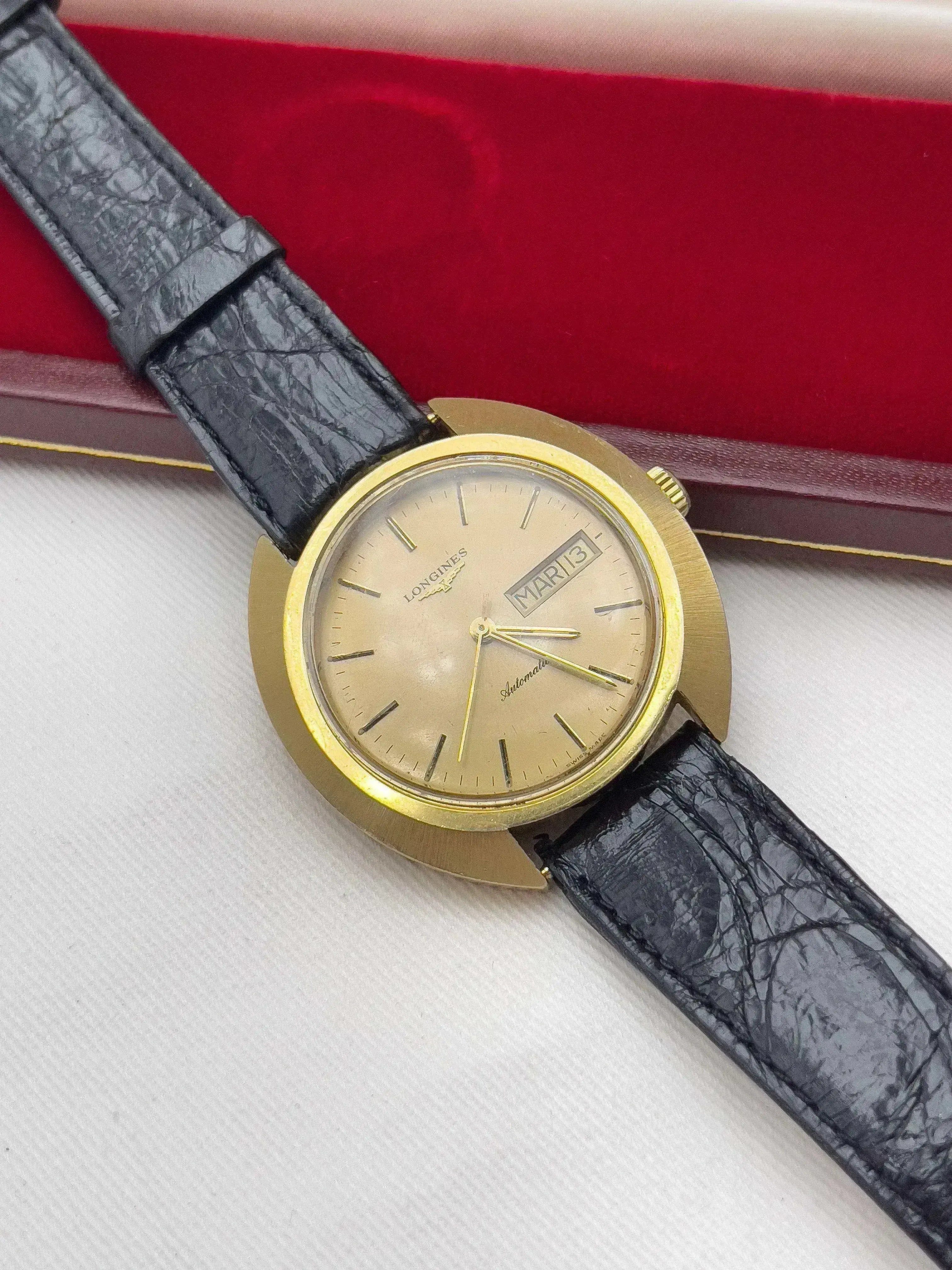 Longines - Disco Volante - 1979 - Atelier Victor