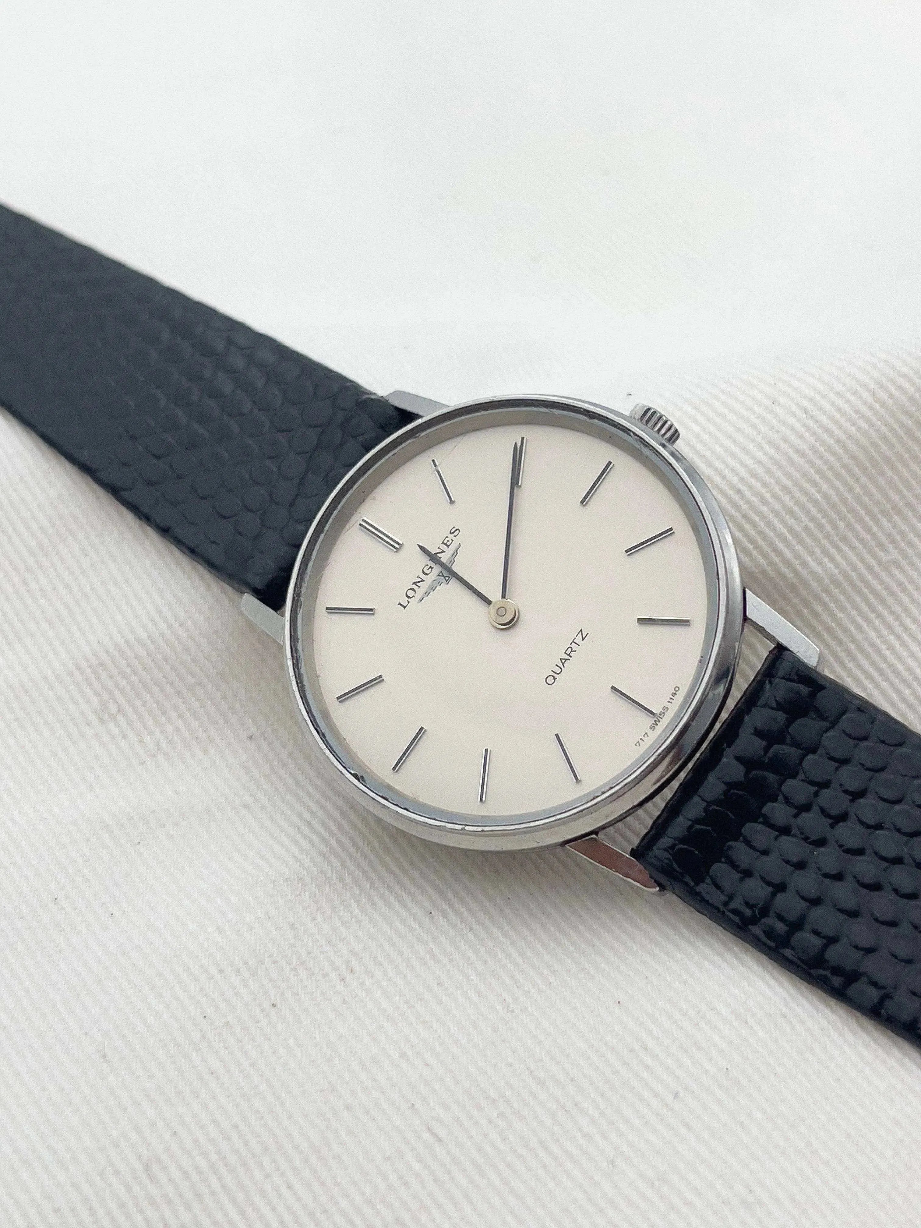 Longines - Dress Watch Cream - 1979 - Atelier Victor Paris - Vintage Watch Shop Dubai