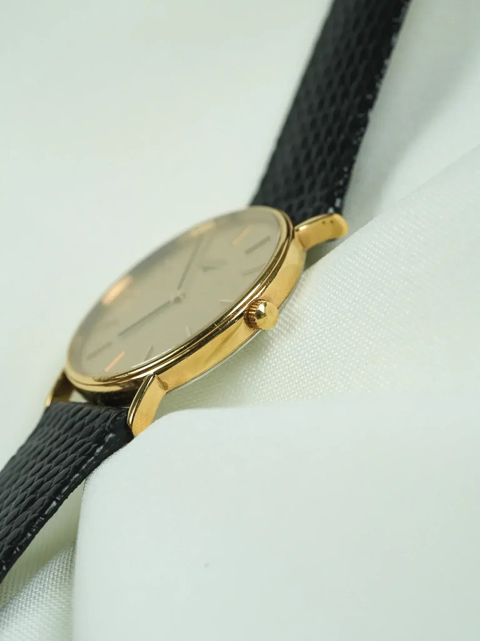Longines - Extra slim or quartz - 1980s - Atelier Victor