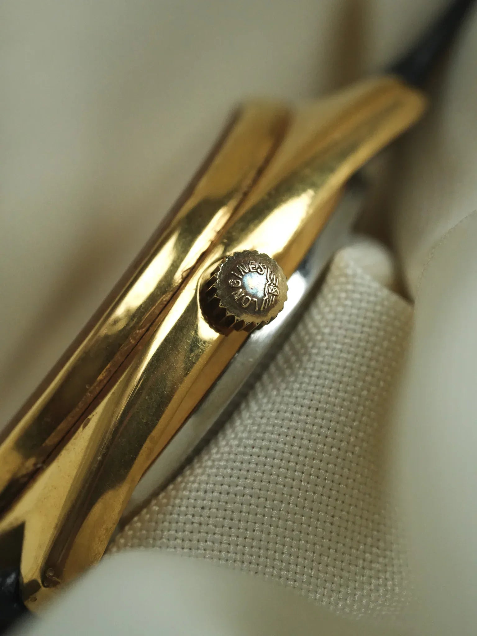 Longines - Flagship Ultronic Tonneau plaqué or - 1970s - Atelier Victor