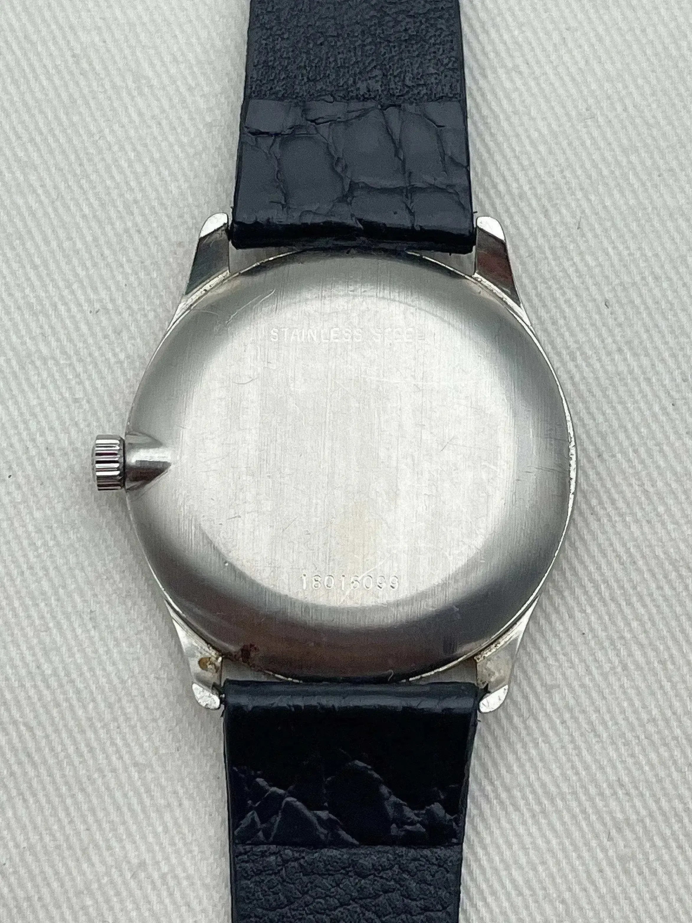 Longines - Index Romain Lin Acier - 1977 - Atelier Victor