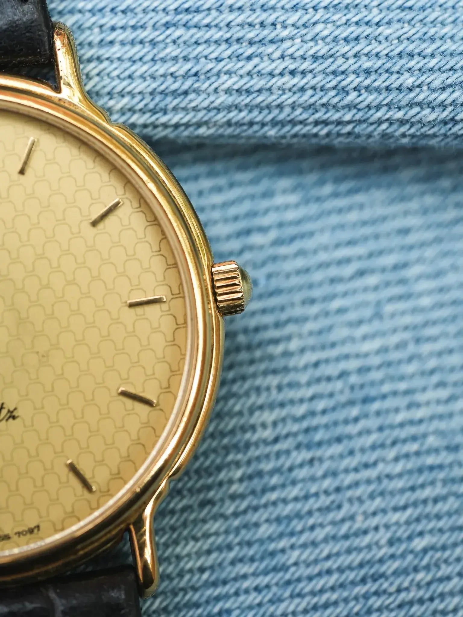 Longines - la grande classique écaille plaqué or - 1990s - Atelier Victor