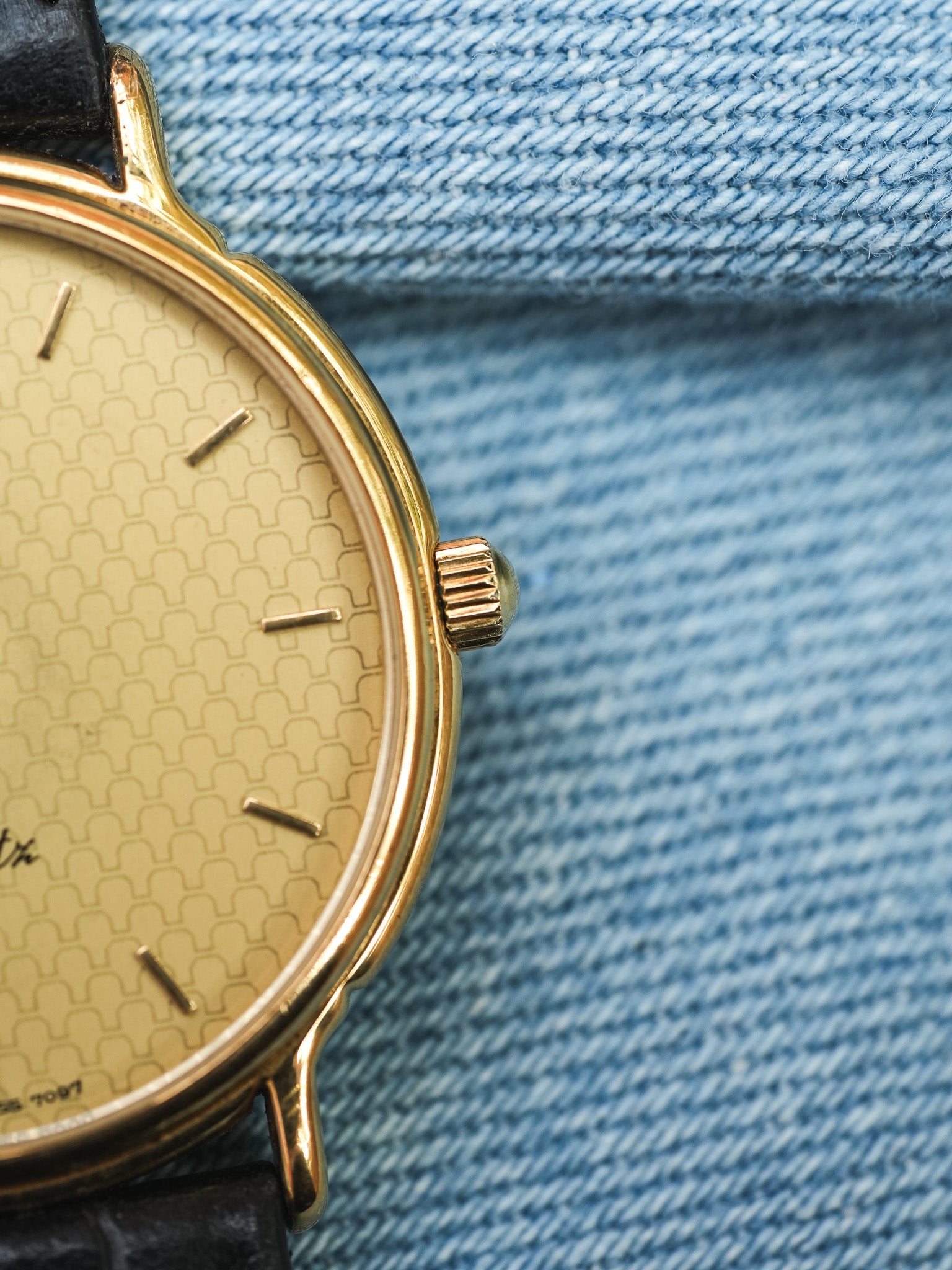 Longines - la grande classique écaille plaqué or - 1990s - Atelier Victor - Vintage Shop