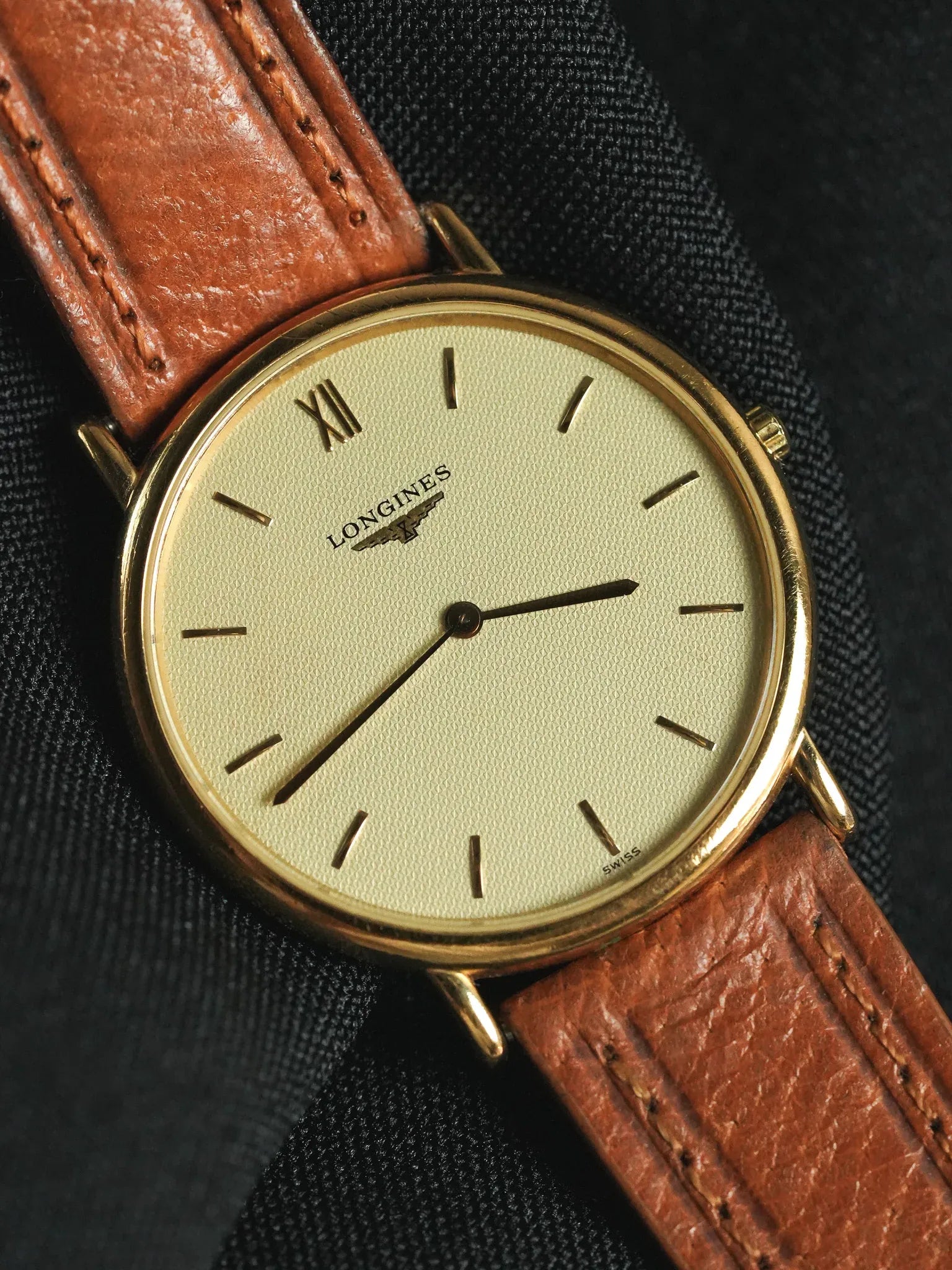 Longines - La Grande Classique Ronde Or Extra plate - 1990s - Atelier Victor - Vintage Shop