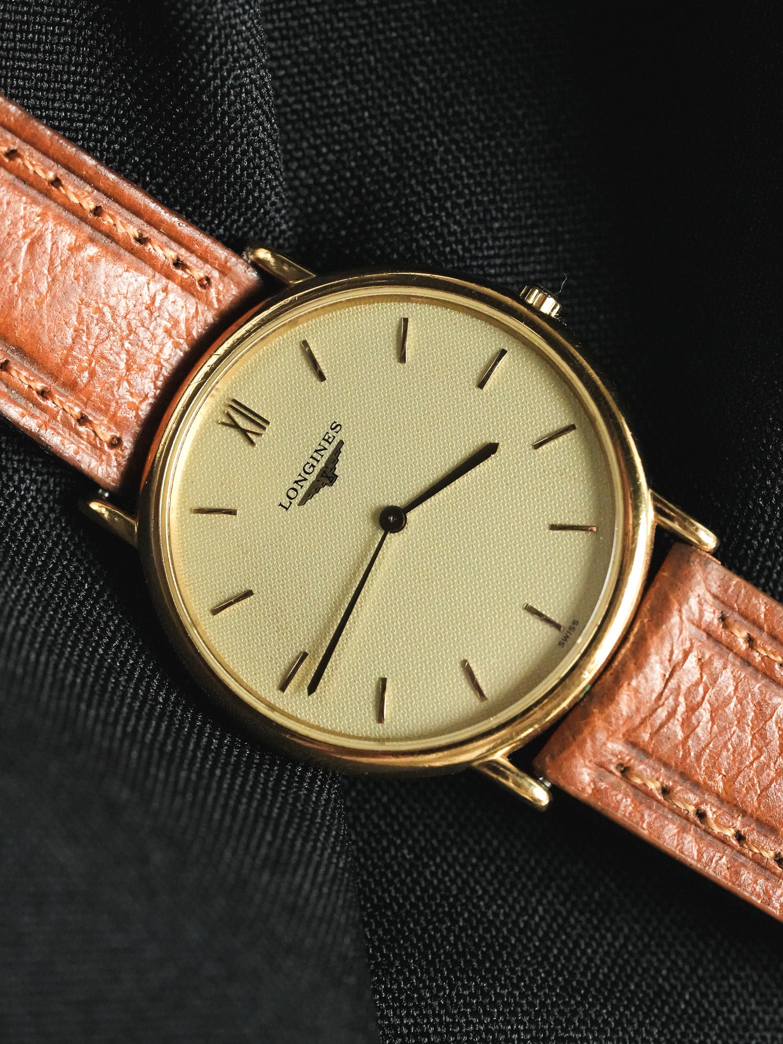 Longines - La Grande Classique Ronde Or Extra plate - 1990s - Atelier Victor - Vintage Shop