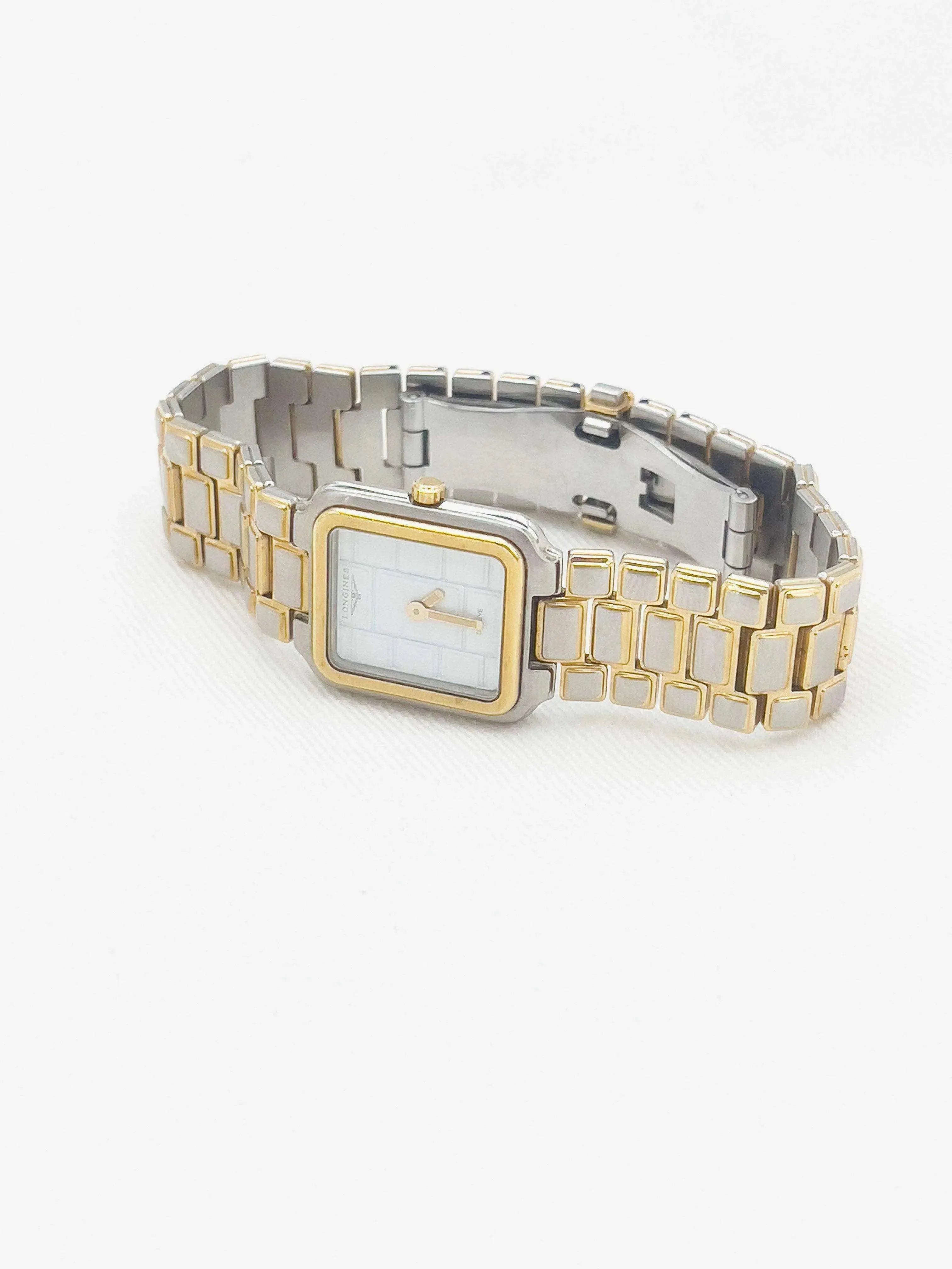 Longines - Lady Mini Square - 1969 - Atelier Victor Paris - Vintage Watch Shop Dubai