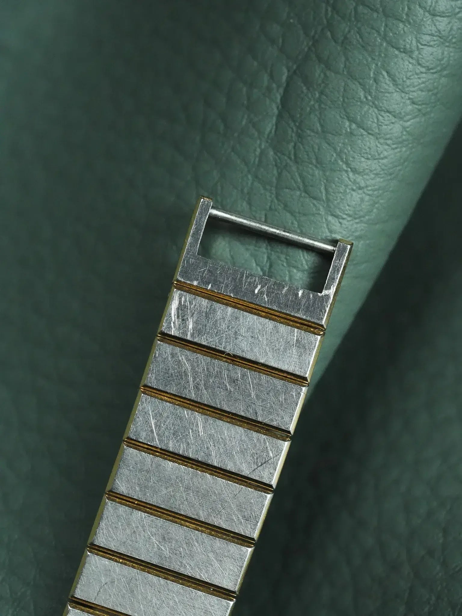 Longines - Li Quartz Royal Octogonale Acier Or - 1980s - Atelier Victor