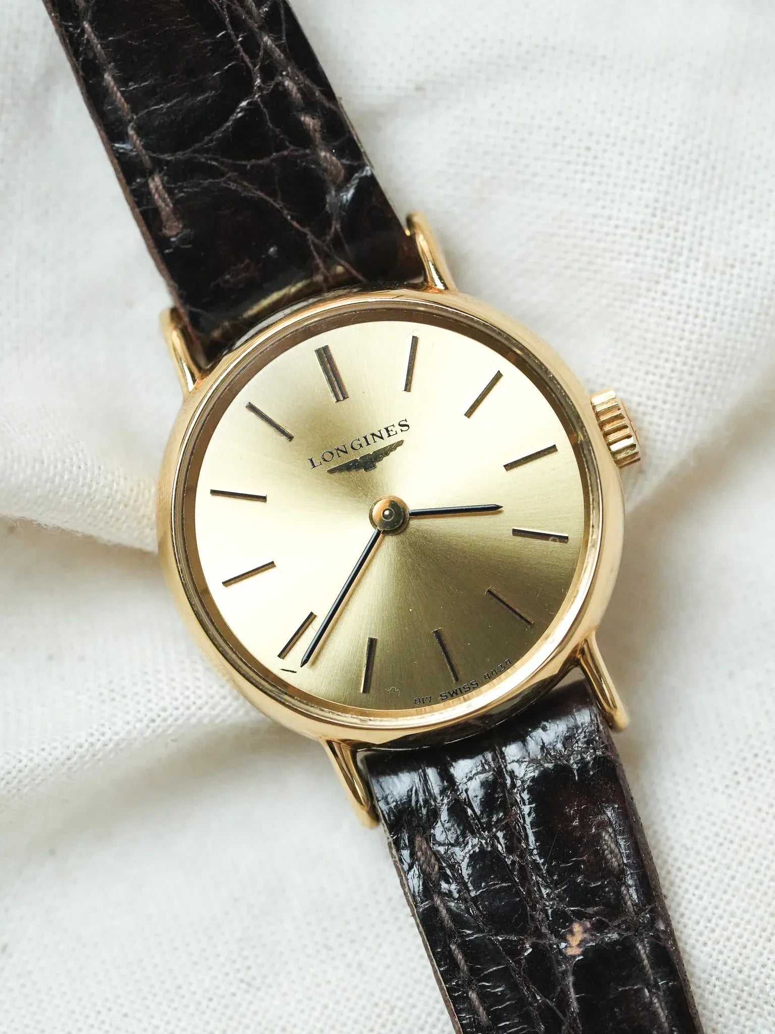 Longines- Mini Montre habillée femme plaqué Or Manuel - NOS - 1980s - Atelier Victor