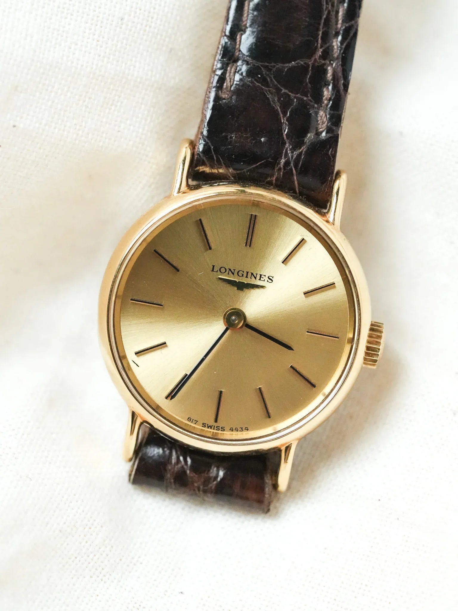 Longines- Mini Montre habillée femme plaqué Or Manuel - NOS - 1980s - Atelier Victor