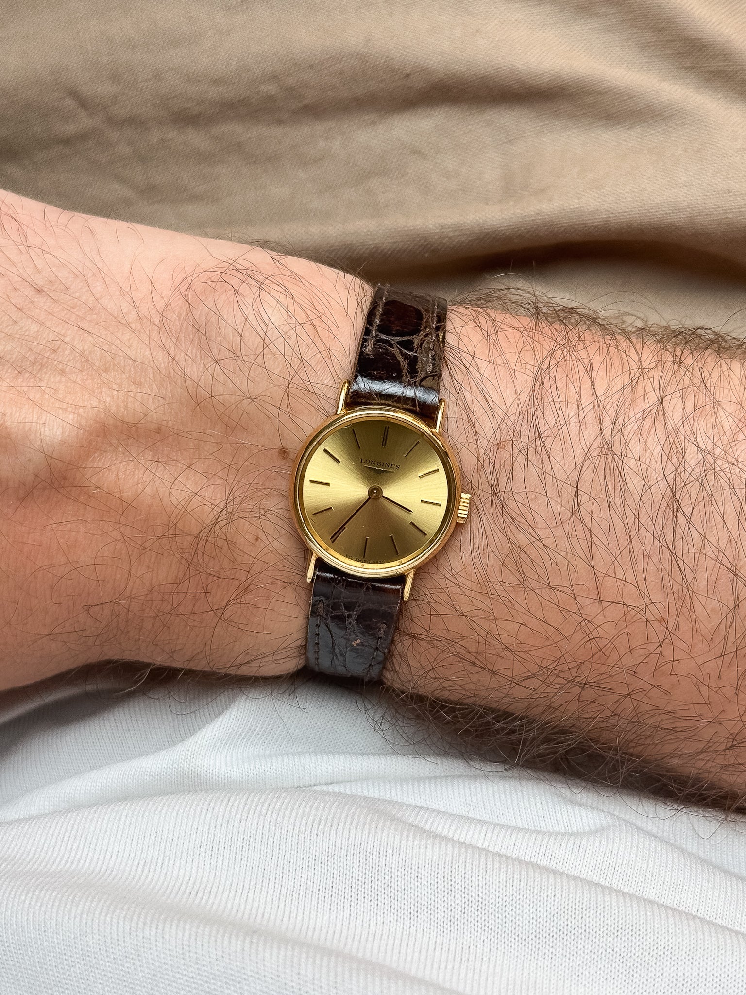 Longines- Mini Montre habillée femme plaqué Or Manuel - NOS - 1980s - Atelier Victor - Vintage Shop