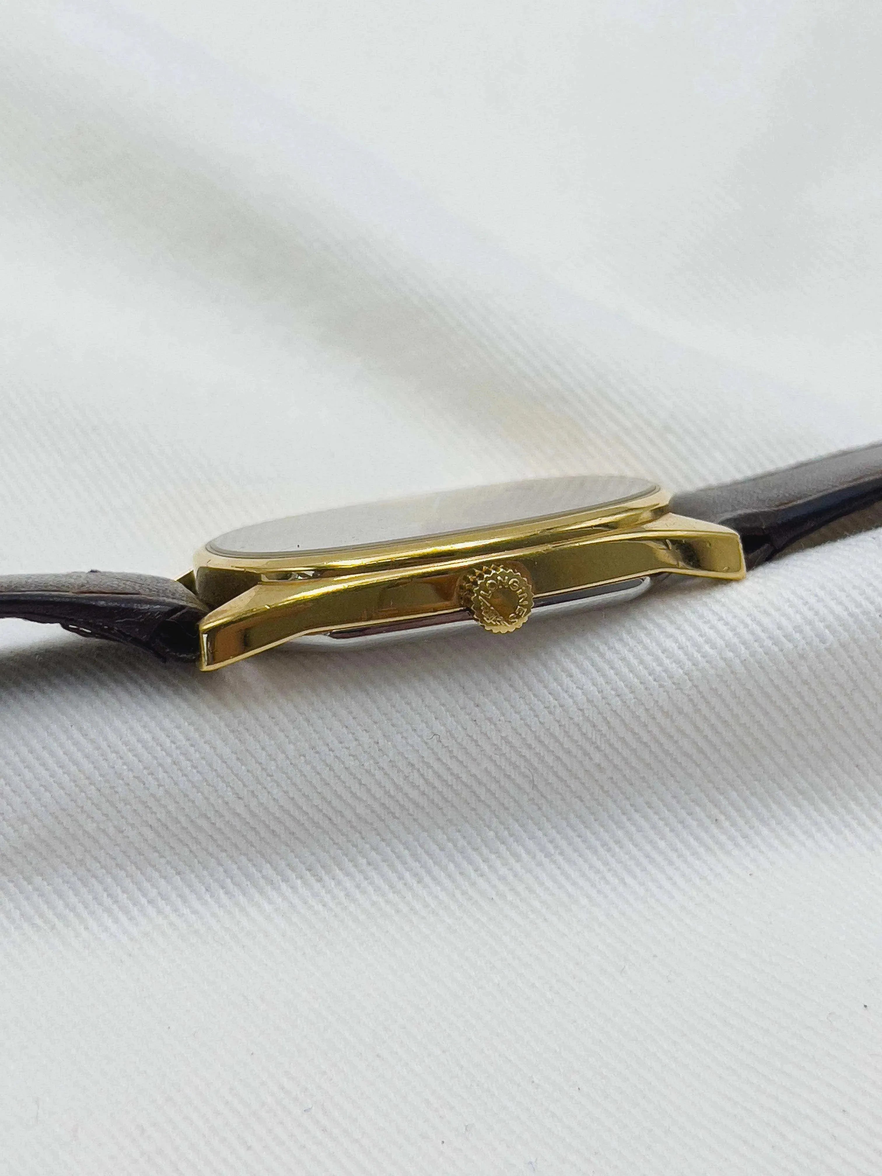 Longines - Moka Gold - 1979 - Atelier Victor Paris - Vintage Watch Shop Dubai