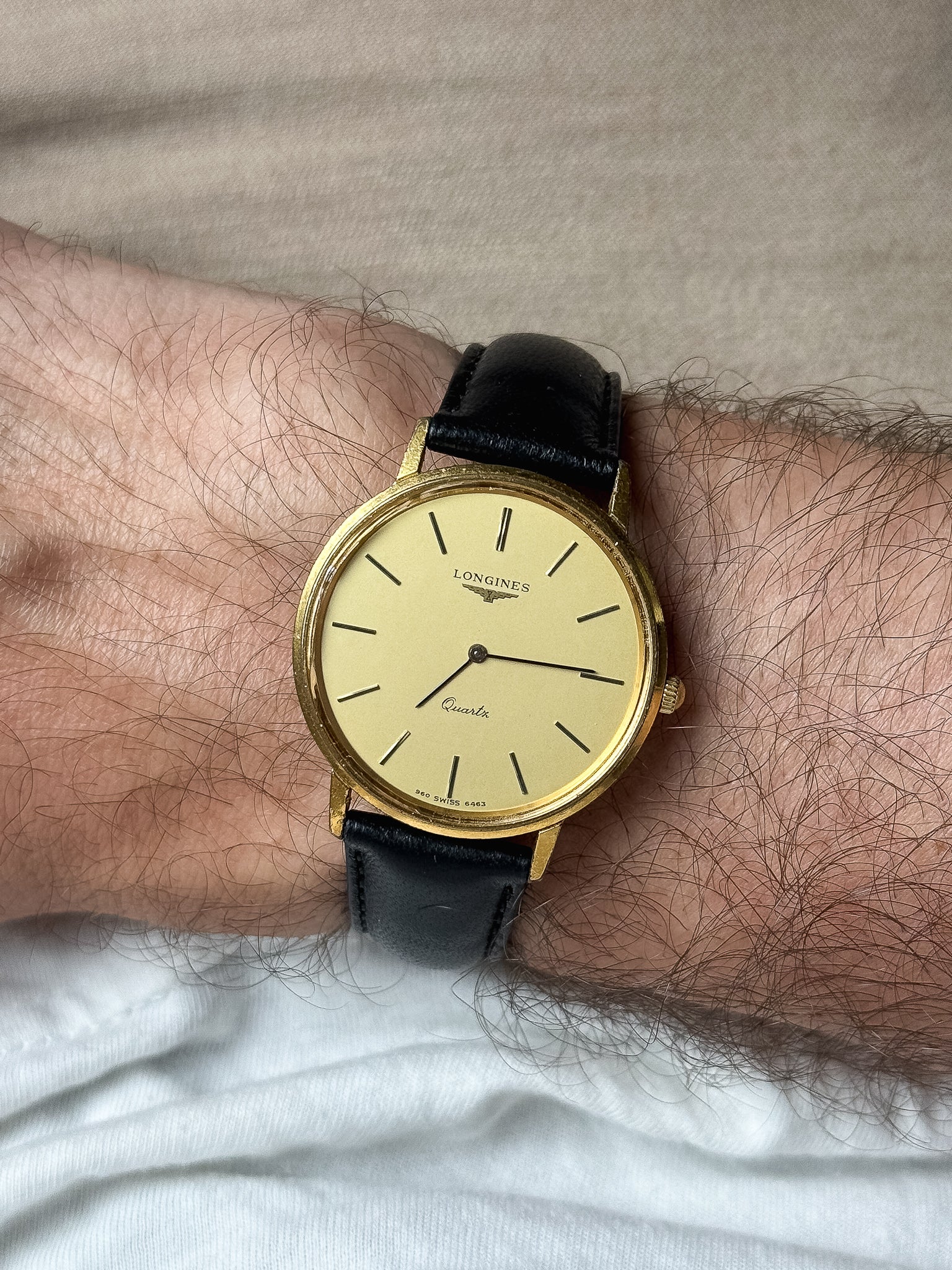 Longines - Montre habillée extra plate plaqué or index onyx - 1980s - Atelier Victor - Vintage Shop
