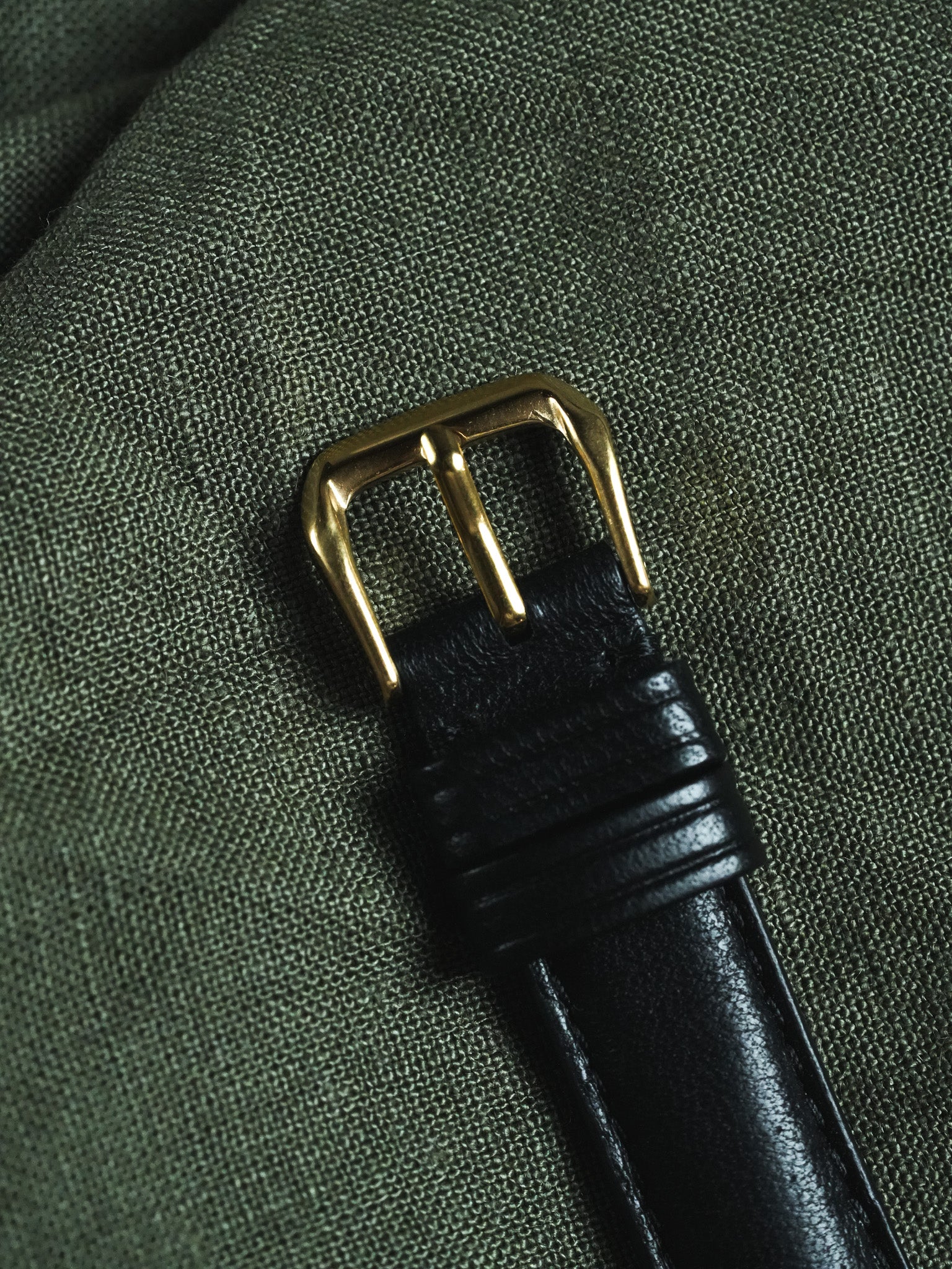Longines - Montre habillée extra plate plaqué or index onyx - 1980s - Atelier Victor - Vintage Shop