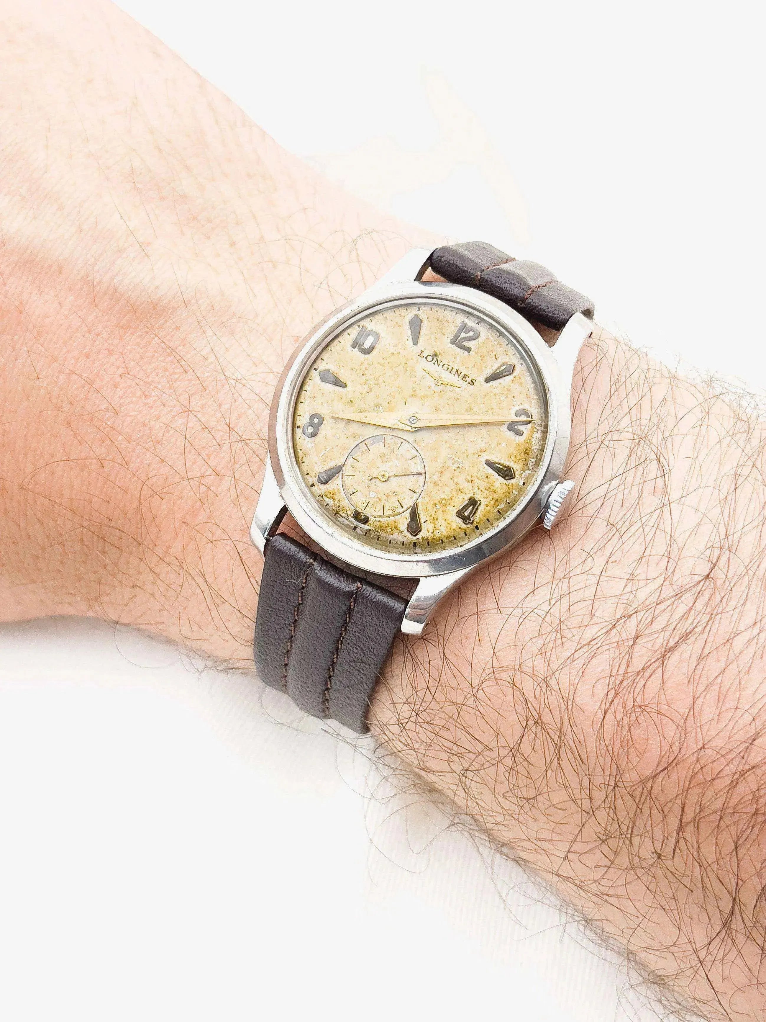Longines - Patiné Petite Seconde - 1956 - Atelier Victor Paris - Vintage Watch Shop Dubai