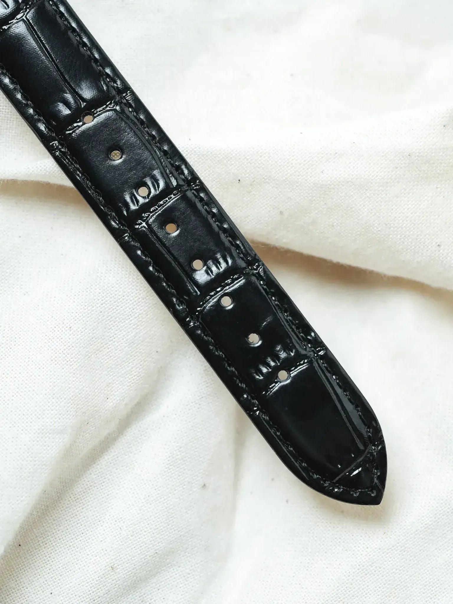 Longines - Présence Quartz Or Cadran Or - 1980s - Atelier Victor