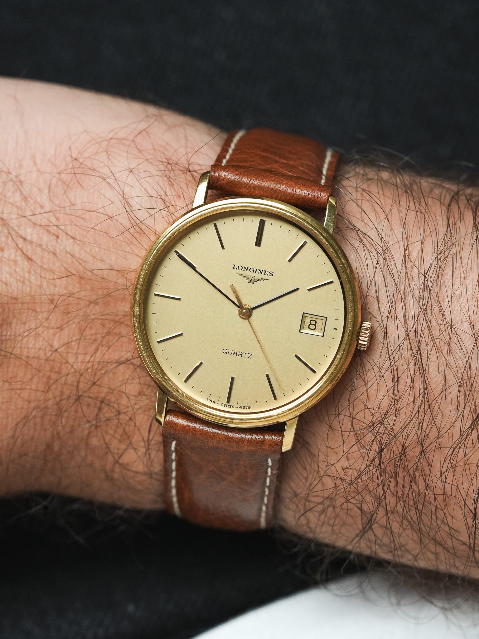 Longines - Ronde 34mm Or Date Cadran or index noirs - 1980s