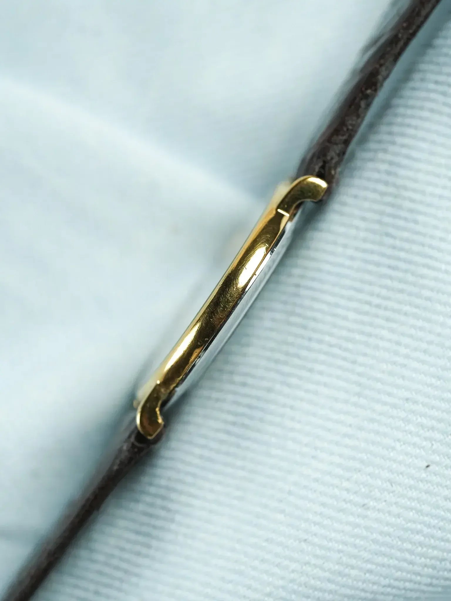 Longines - Ronde Extra plate Cadran Or Quartz - 1980s - Atelier Victor