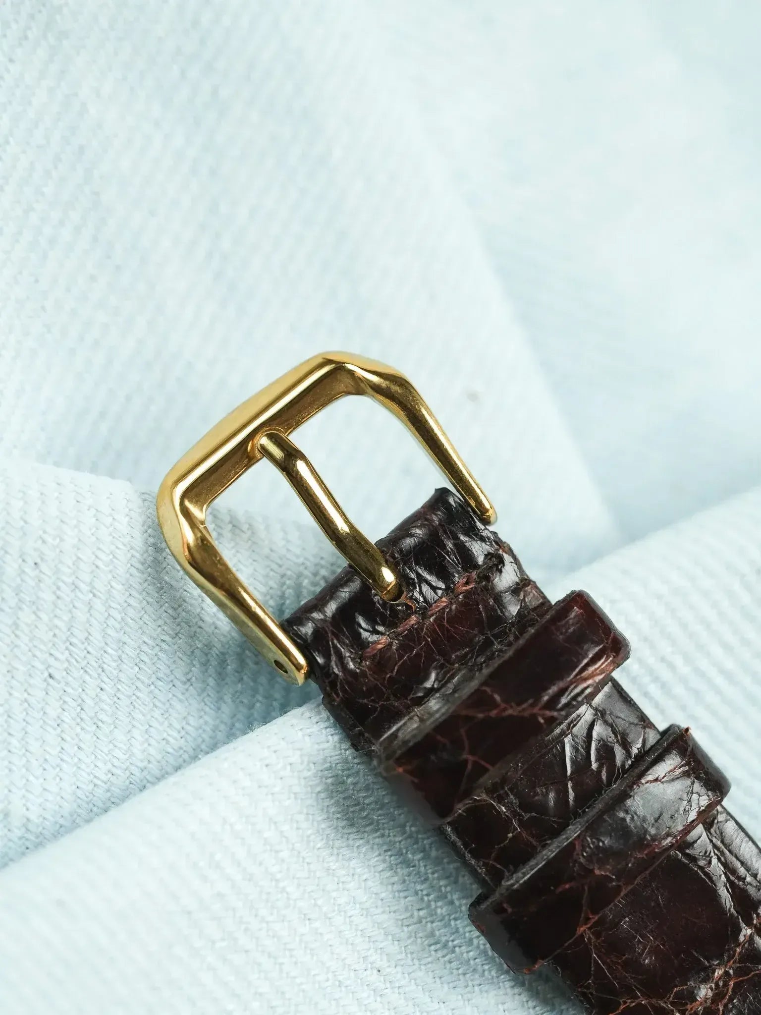 Longines - Ronde Extra plate Cadran Or Quartz - 1980s - Atelier Victor