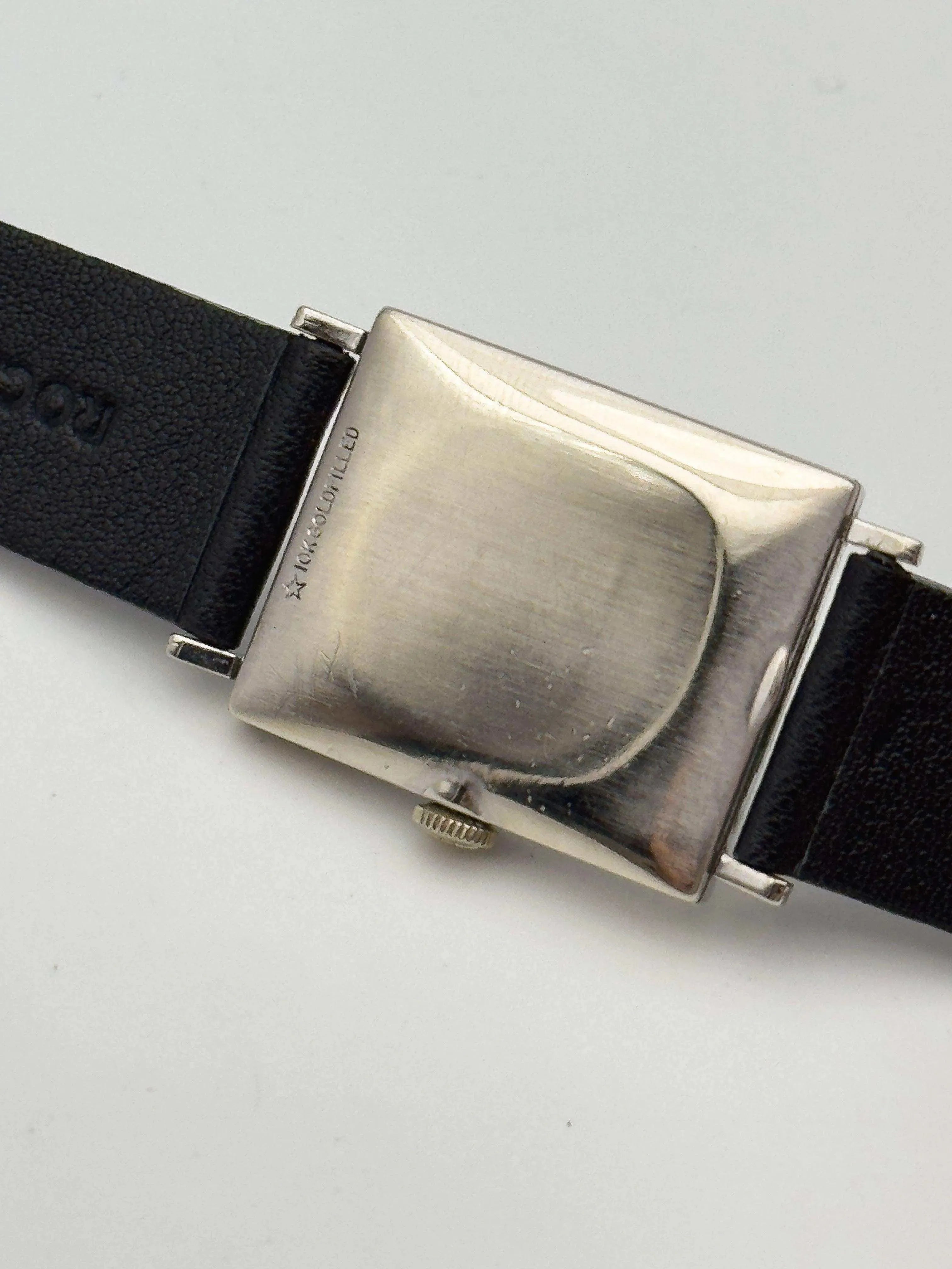 Longines - Tank 10k White Gold Filled Dial - 1974 - Atelier Victor - Vintage Shop