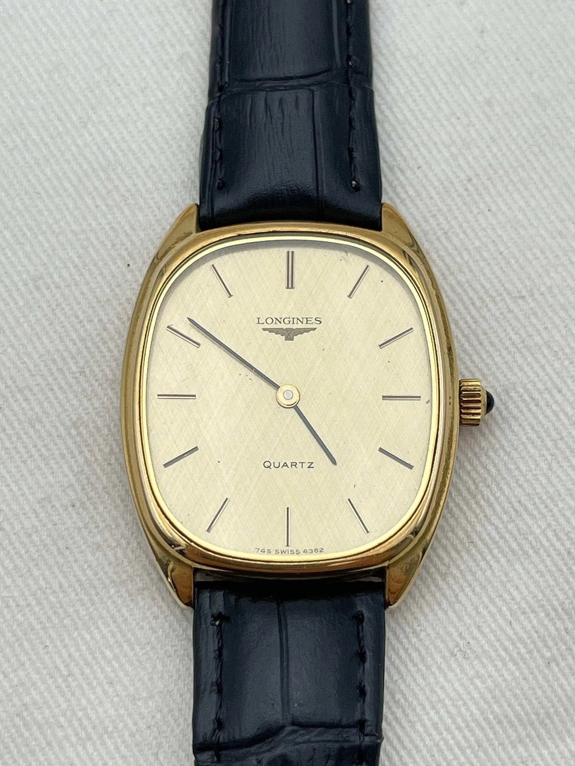 Longines - Tonneau Gold Cabochon - 1979 - Atelier Victor Paris - Vintage Watch Shop Dubai