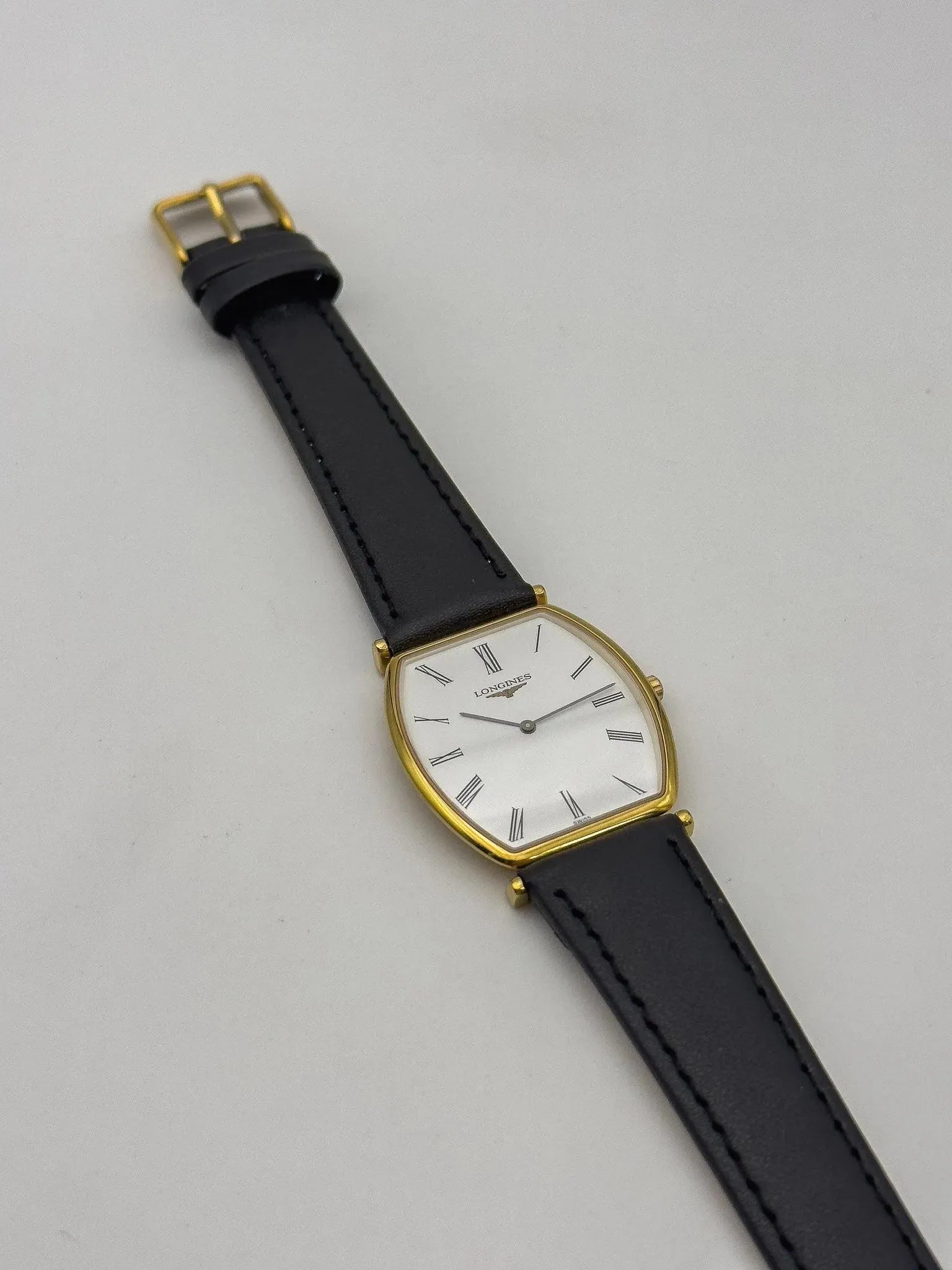 Longines - Tonneau La Grande Classique White Dial - 1990s - Atelier Victor Paris - Vintage Watch Shop Dubai