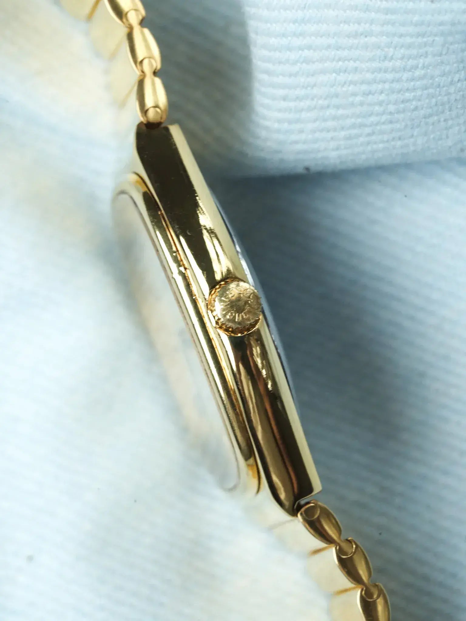 Longines - Tonneau Placcato oro Quadrante Lin data - 1980s