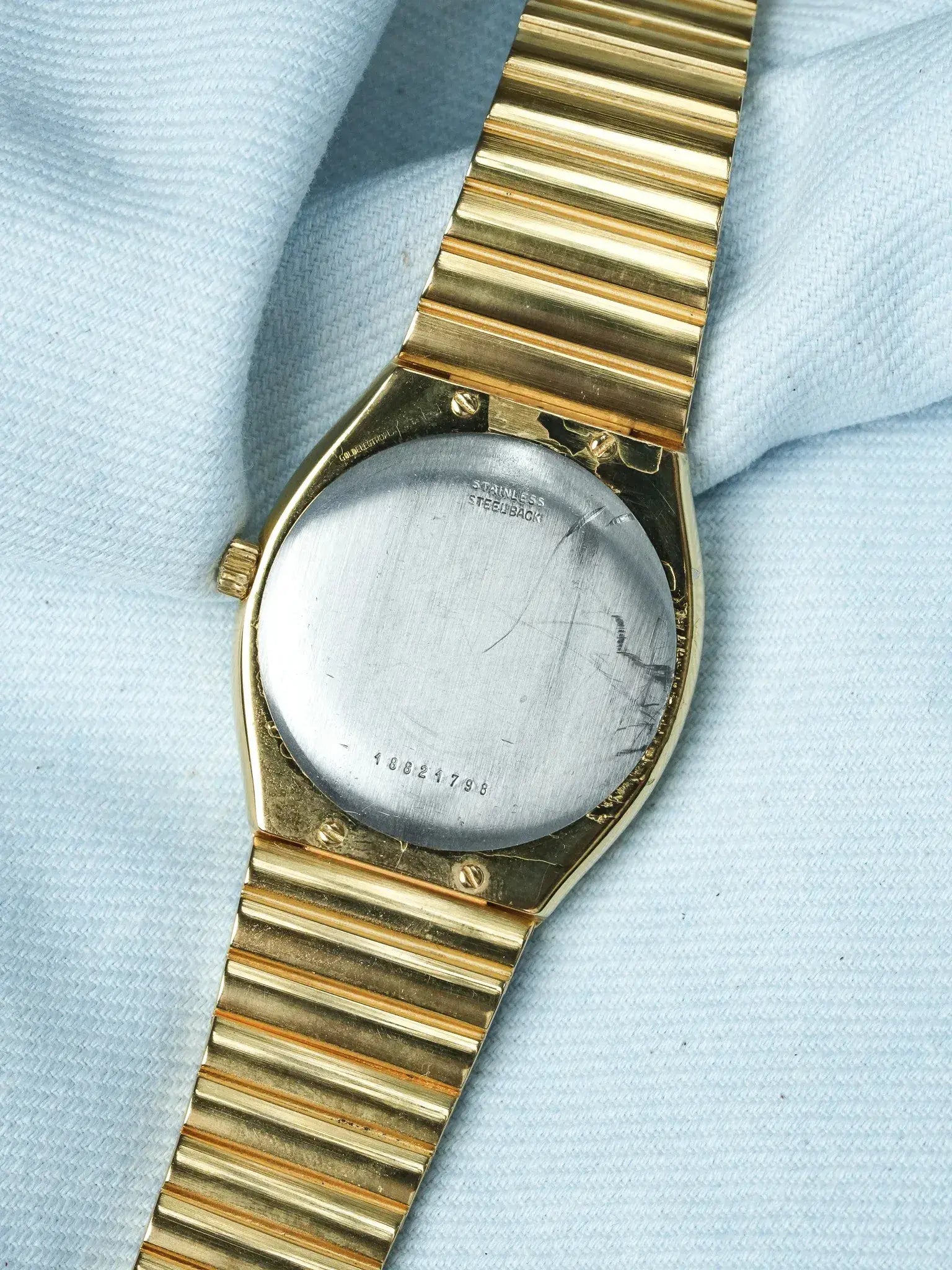 Longines - Tonneau Placcato oro Quadrante Lin data - 1980s