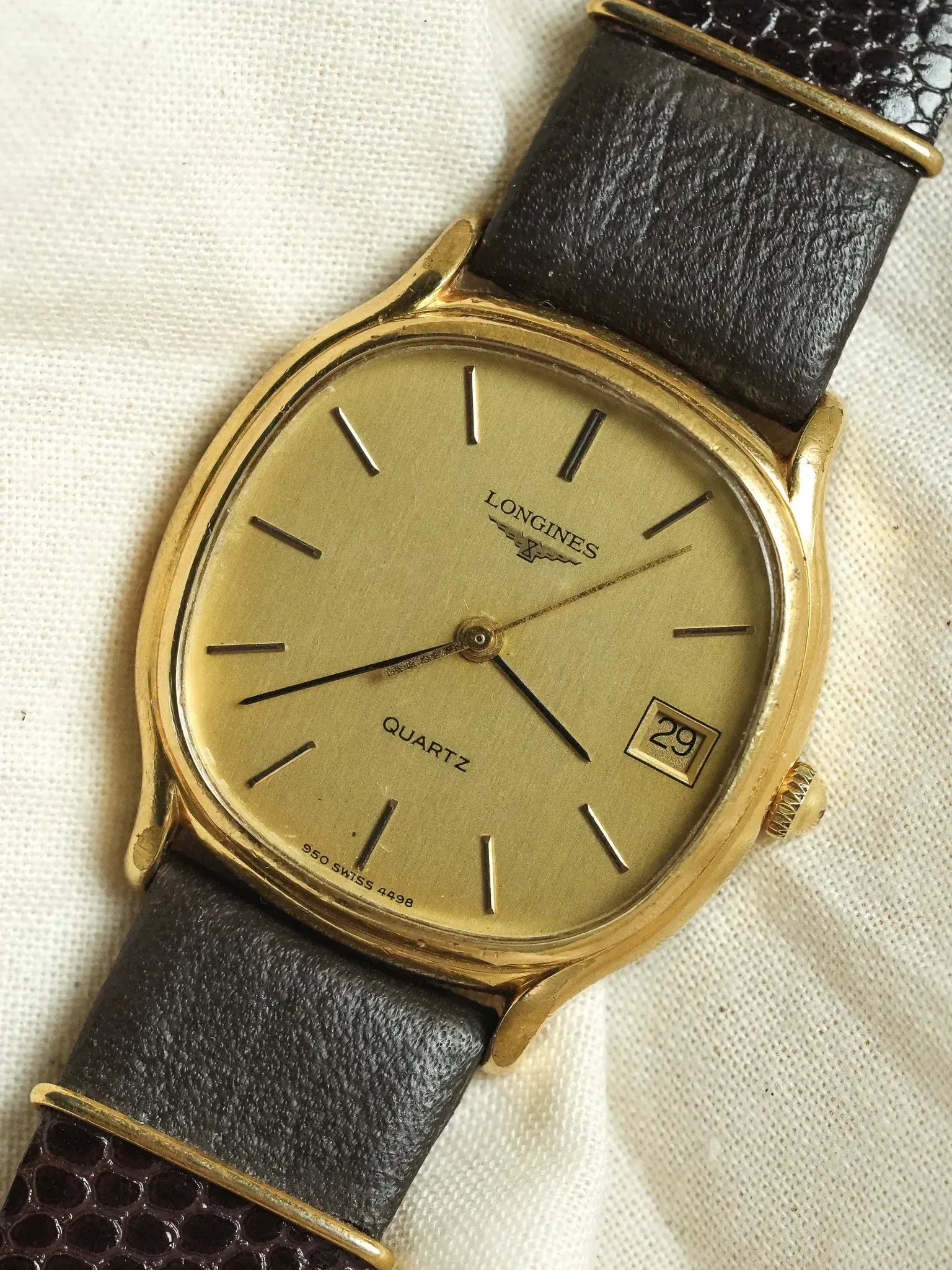 Longines - Tonneau Plaqué Or date Quartz - 1980s - Atelier Victor