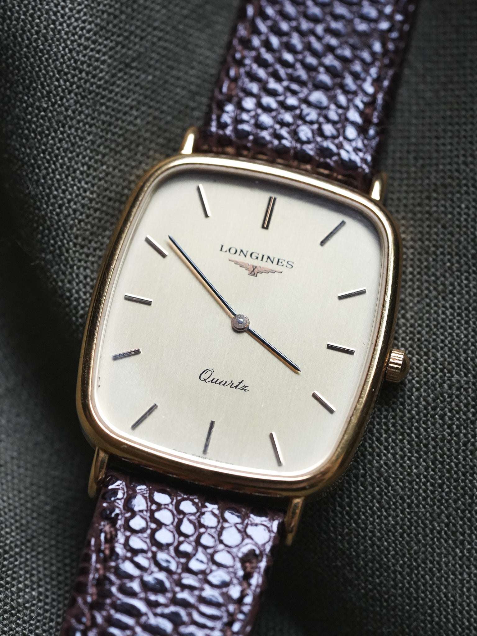 Longines - Tonneau plaqué Or quartz - 1980s - Atelier Victor Paris - Vintage Watch Shop Dubai