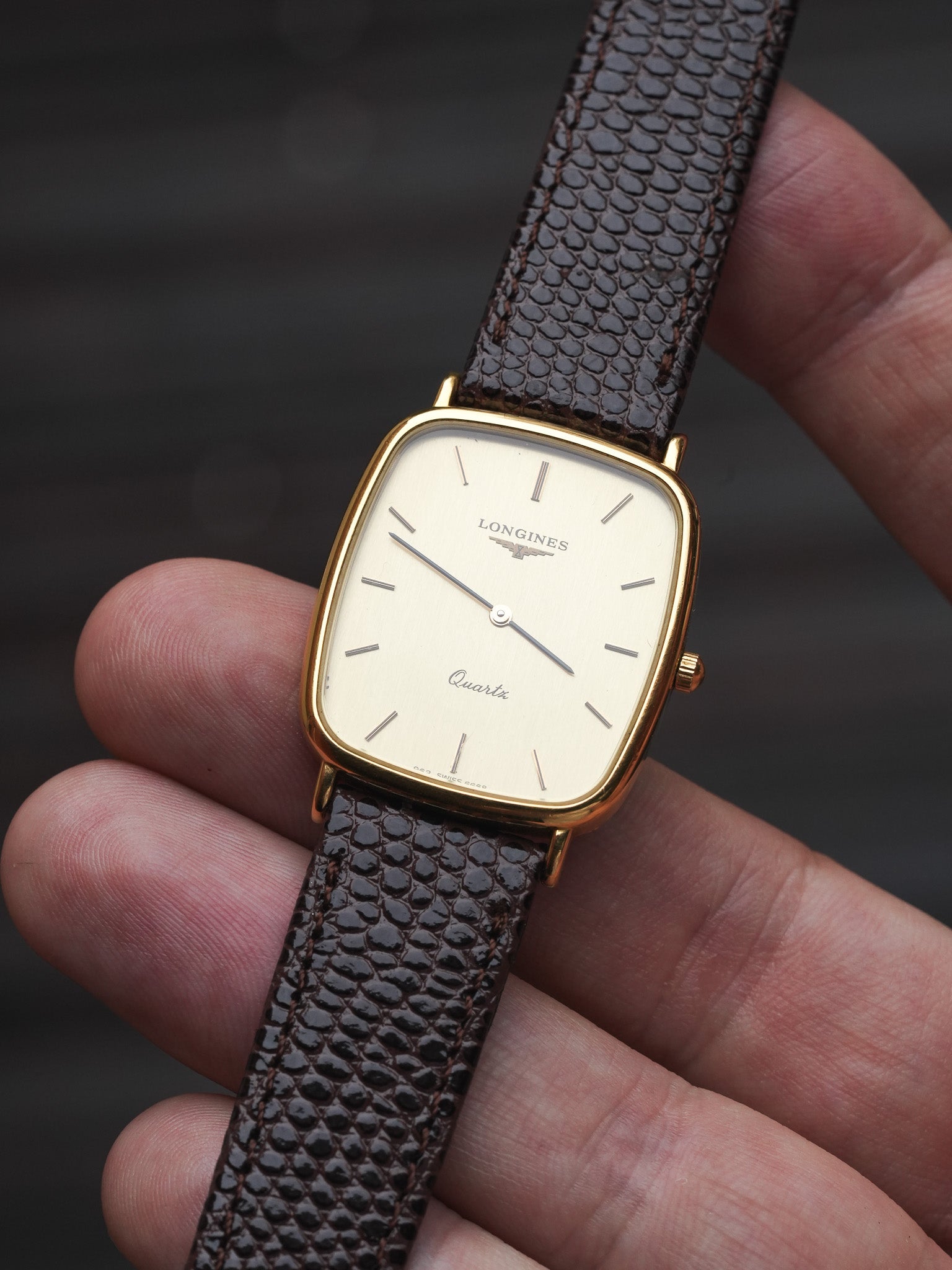 Longines - Tonneau plaqué Or quartz - 1980s - Atelier Victor Paris - Vintage Watch Shop Dubai