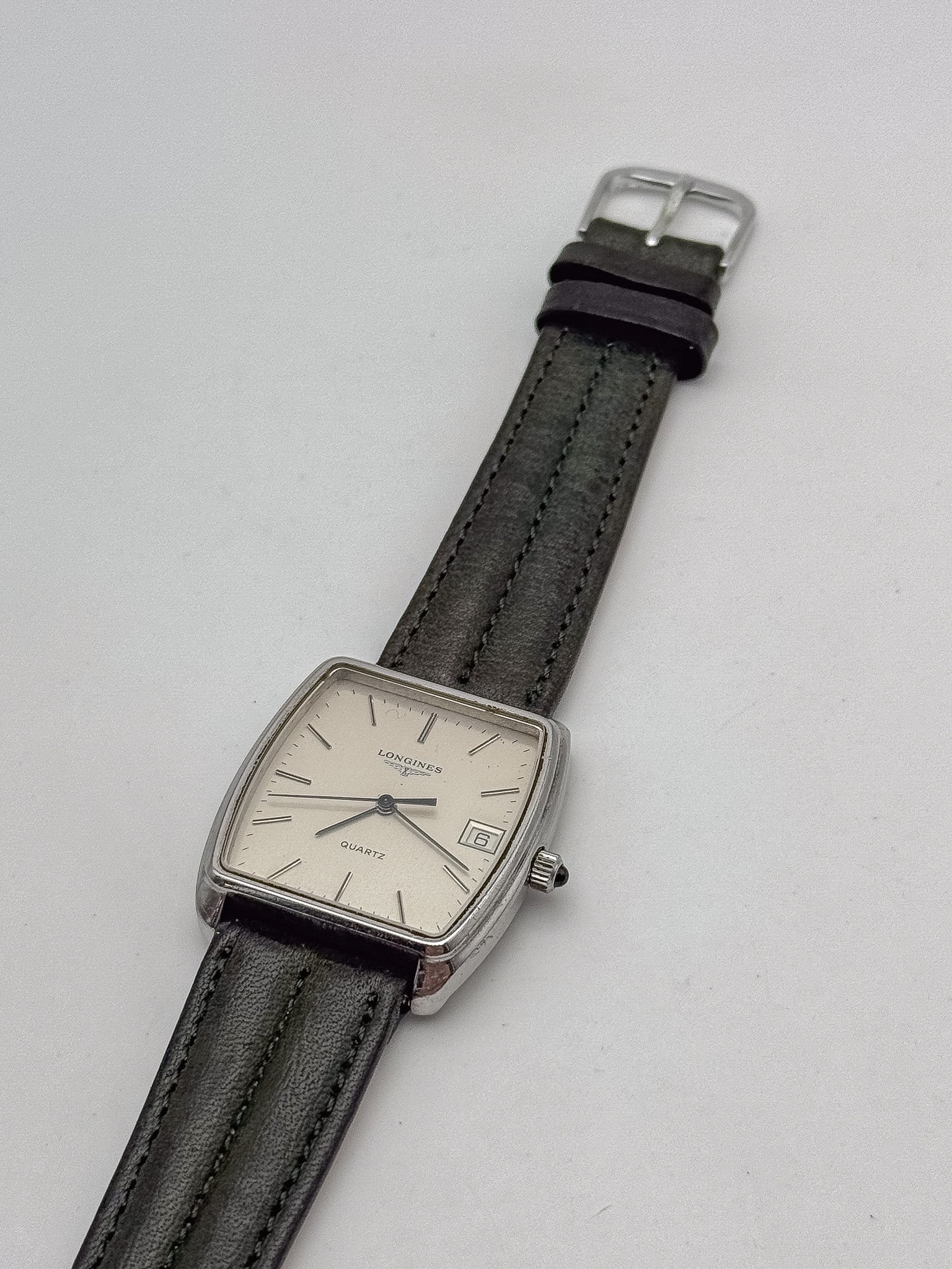 Longines - Tonneau XL Cadran Acier - 1980s - Atelier Victor Paris - Vintage Watch Shop Dubai