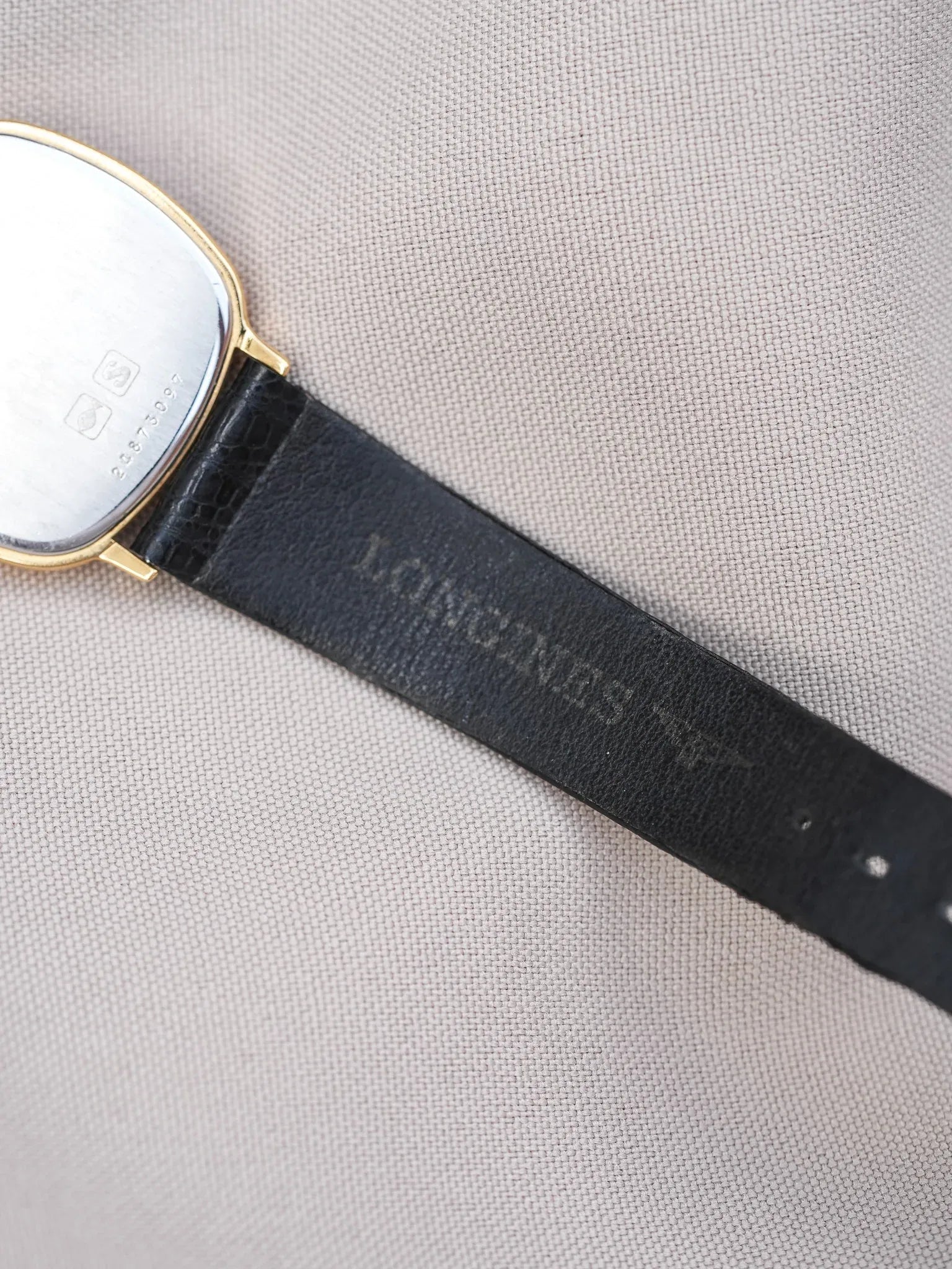 Longines - TV Or Écailles - 1980s - Atelier Victor - Vintage Shop