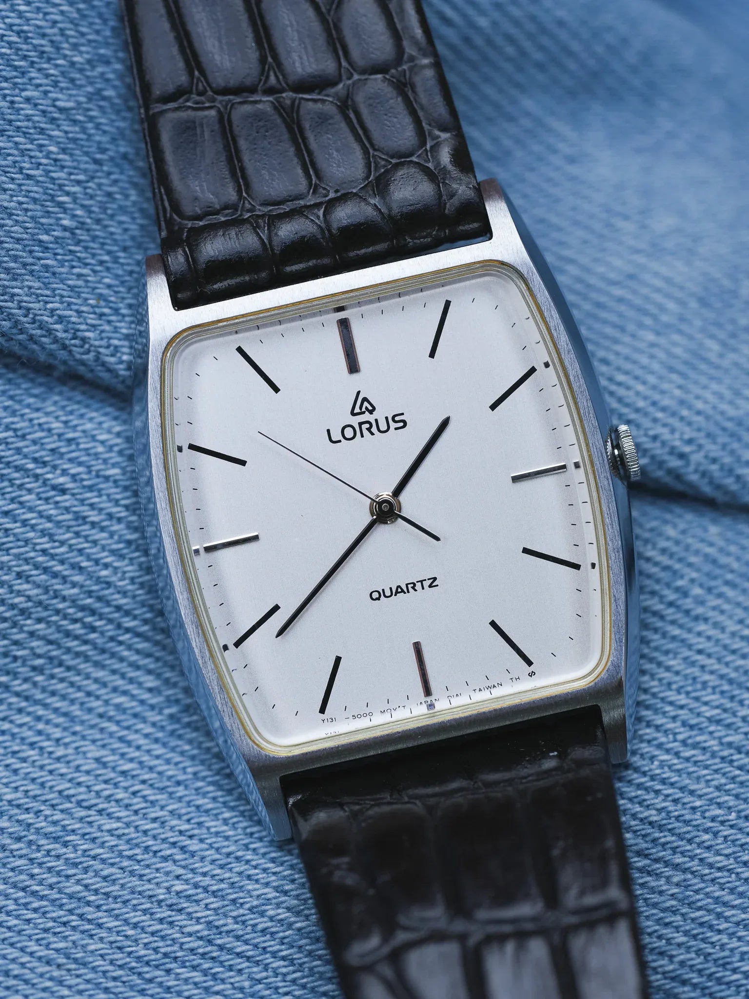 Lorus (Seiko) - Tonneau Cadran acier - NOS - 1980s - Atelier Victor
