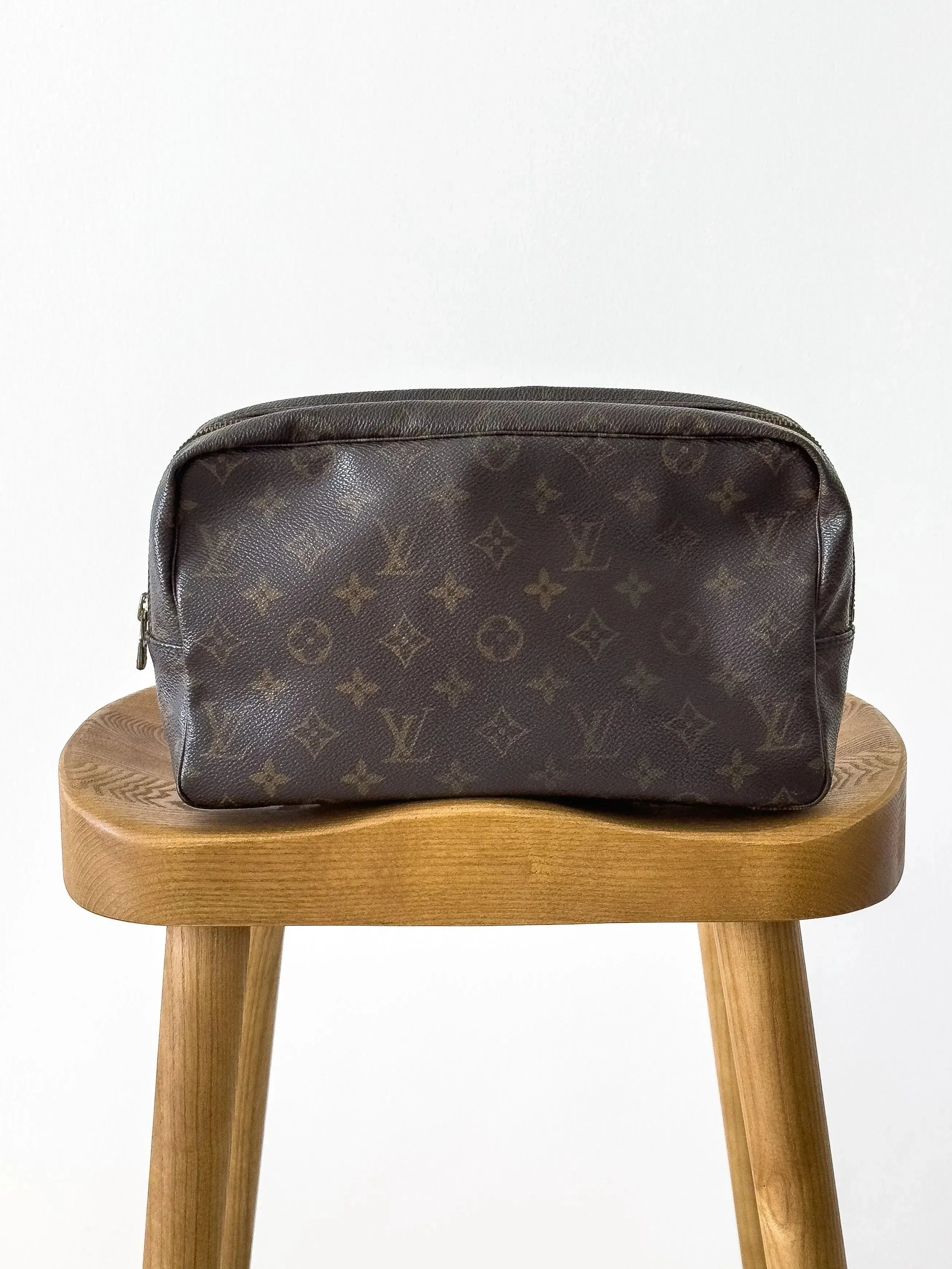 Louis Vuitton - Pochette Vintage XL Monogram - Atelier Victor